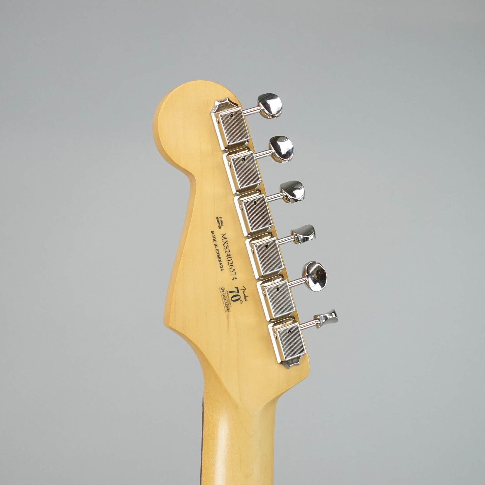 Fender Player II 70th Anniversary Stratocaster HSS, Rosewood Fingerboard, 3-Color Sunburst W/Hardshell Case - (Used)