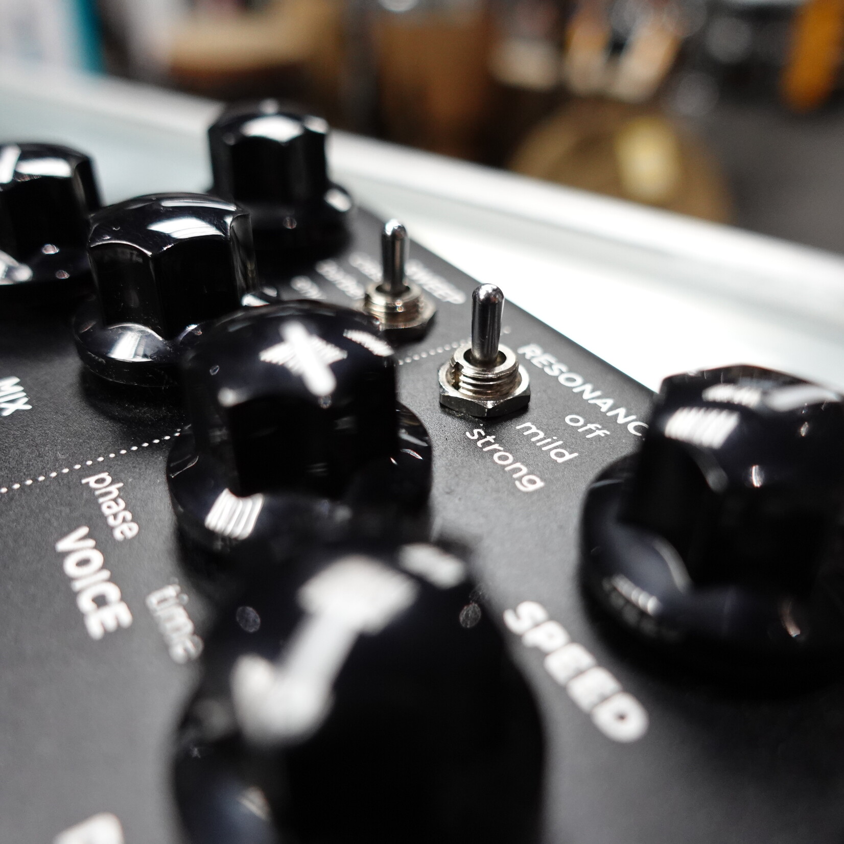 Strymon Midnight Edition Zelzah Multidimensional Phaser - (Used)