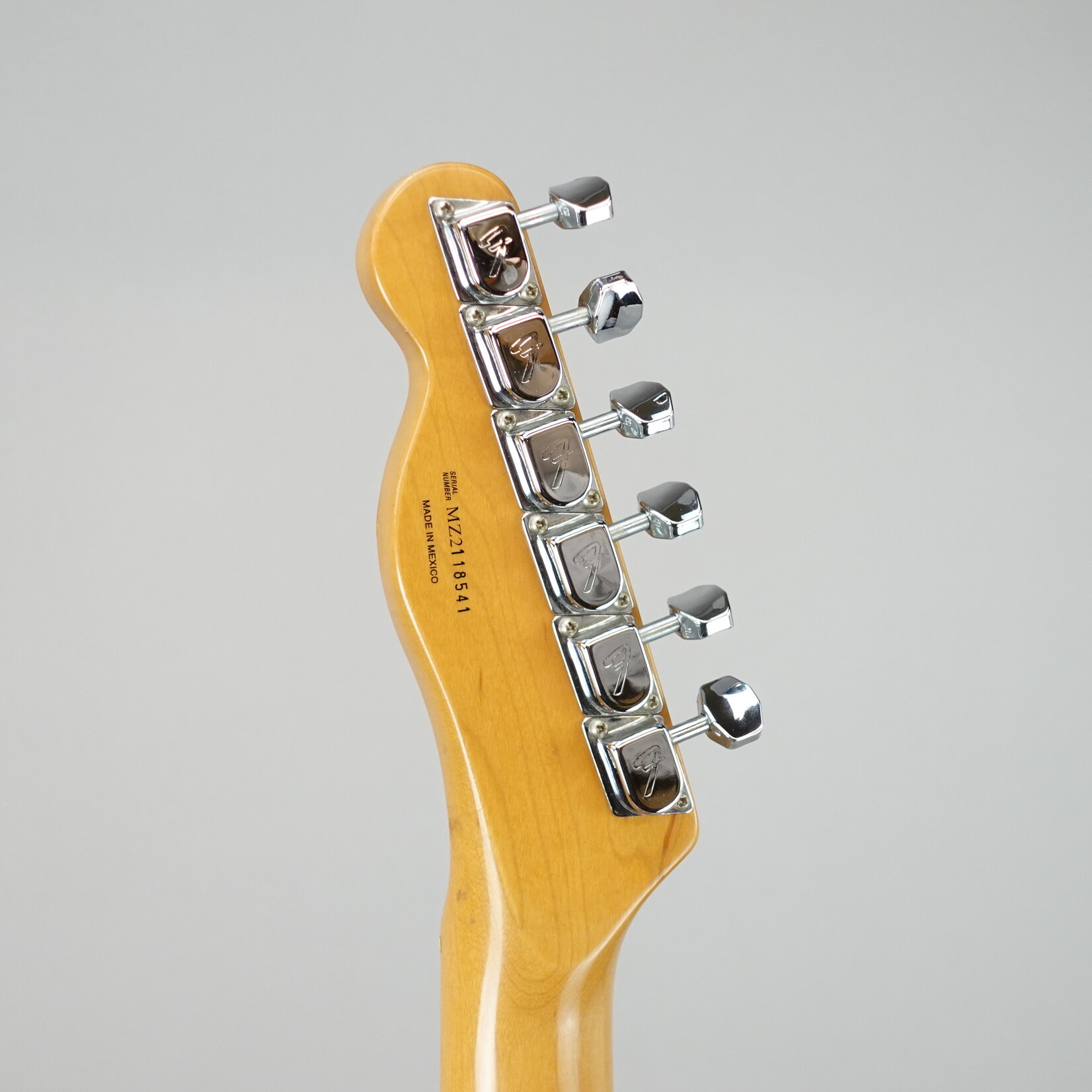 Fender Classic Series '69 Telecaster Thinline W/Case - Natural Mahogany (Used)