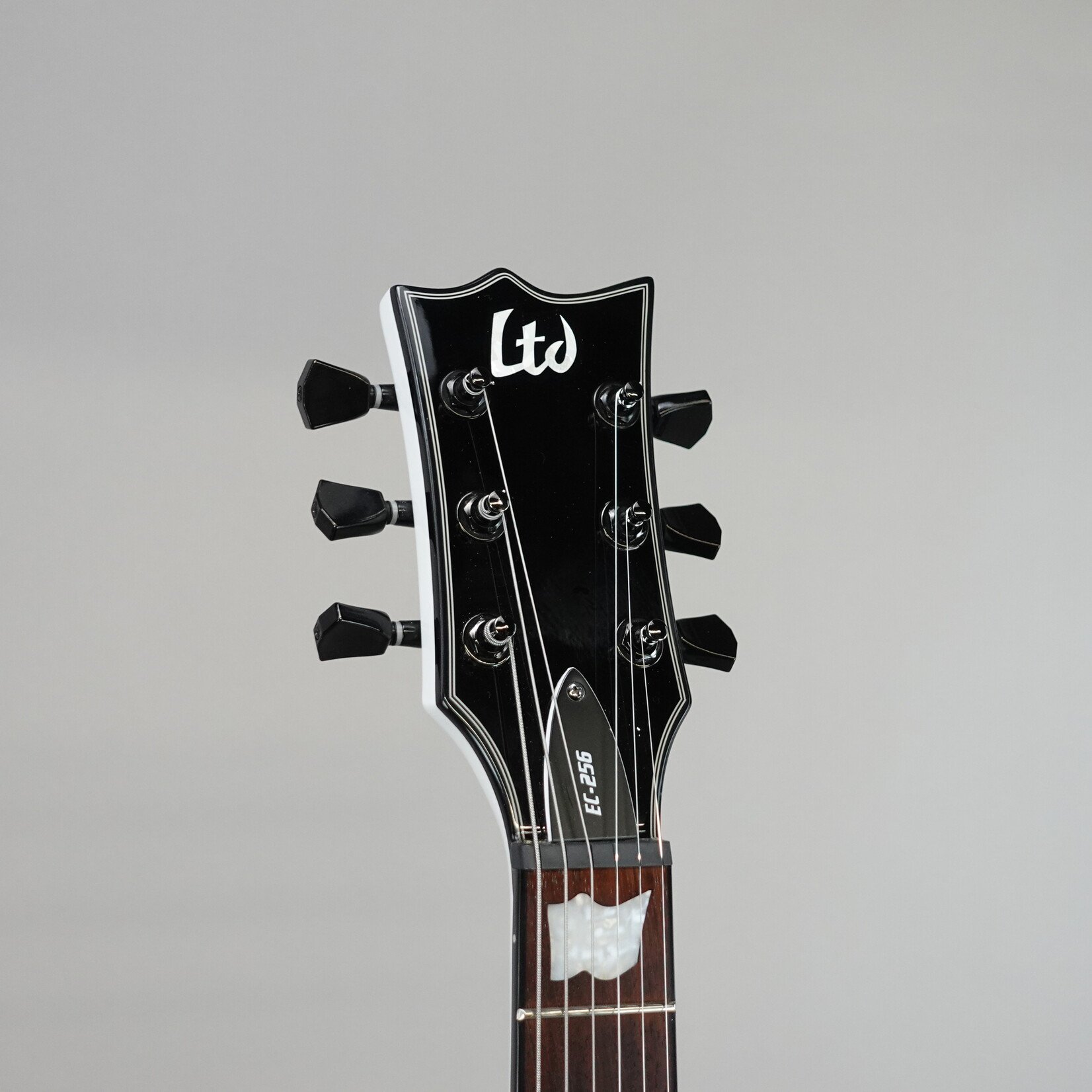 ESP LTD EC-256 Electric Guitar - Snow White (Used)