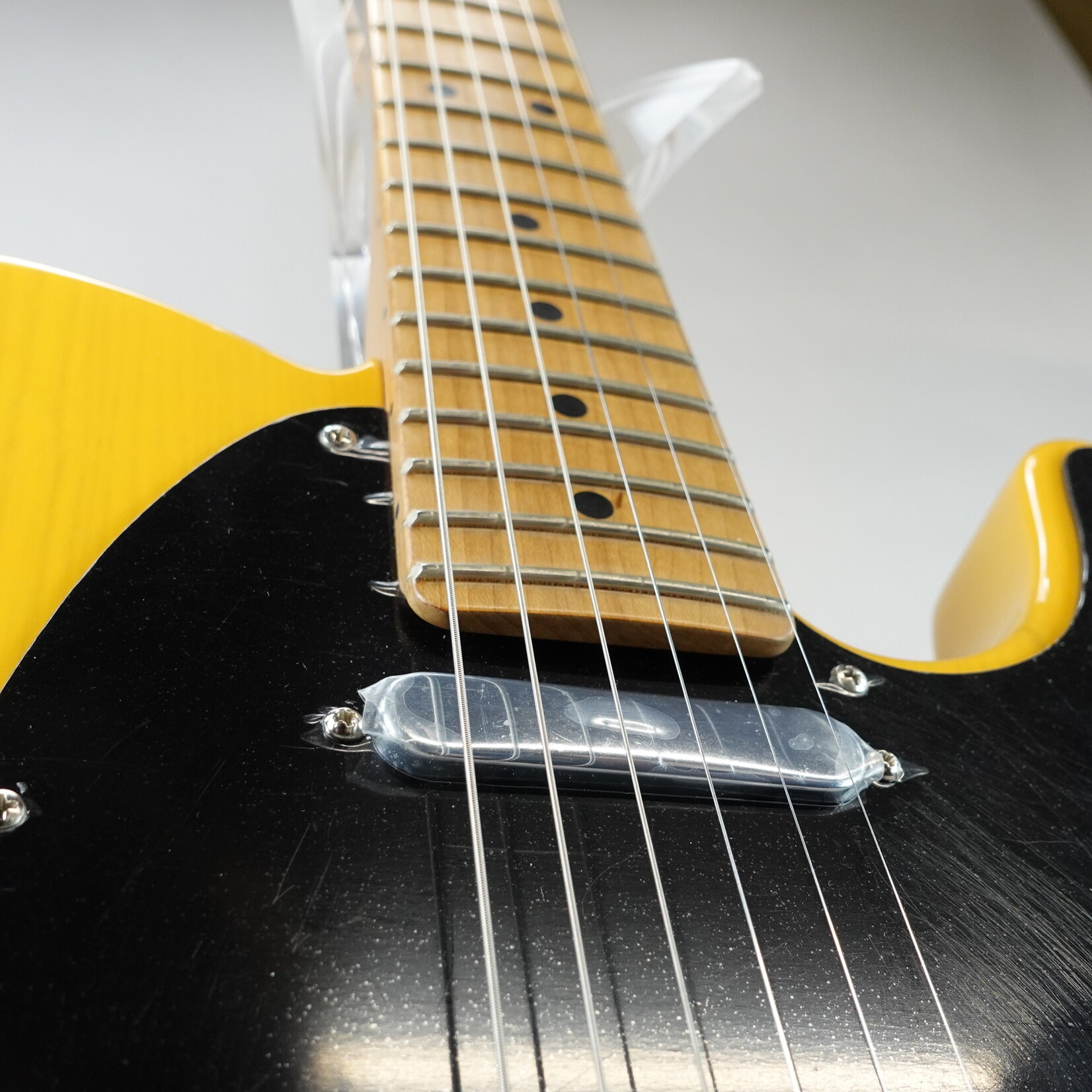 Fender Limited Edition American Professional II Telecaster, Roasted Maple Fingerboard W/Case - Butterscotch Blonde (Used)