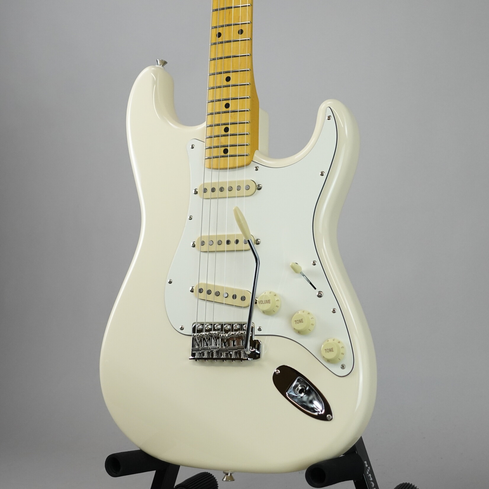 Fender JV Modified '60s Stratocaster, Maple Fingerboard W/Gig Bag - Olympic White (Used)