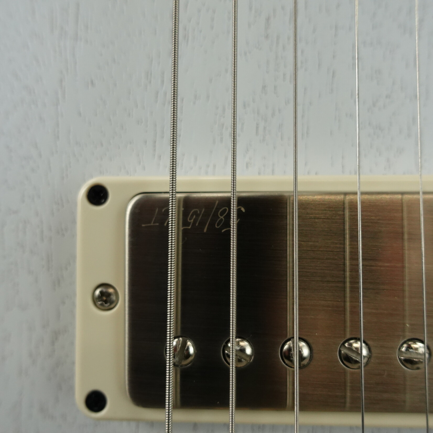 PRS S2 McCarty 594 Thinline Standard Satin W/Gig Bag - Pearl White