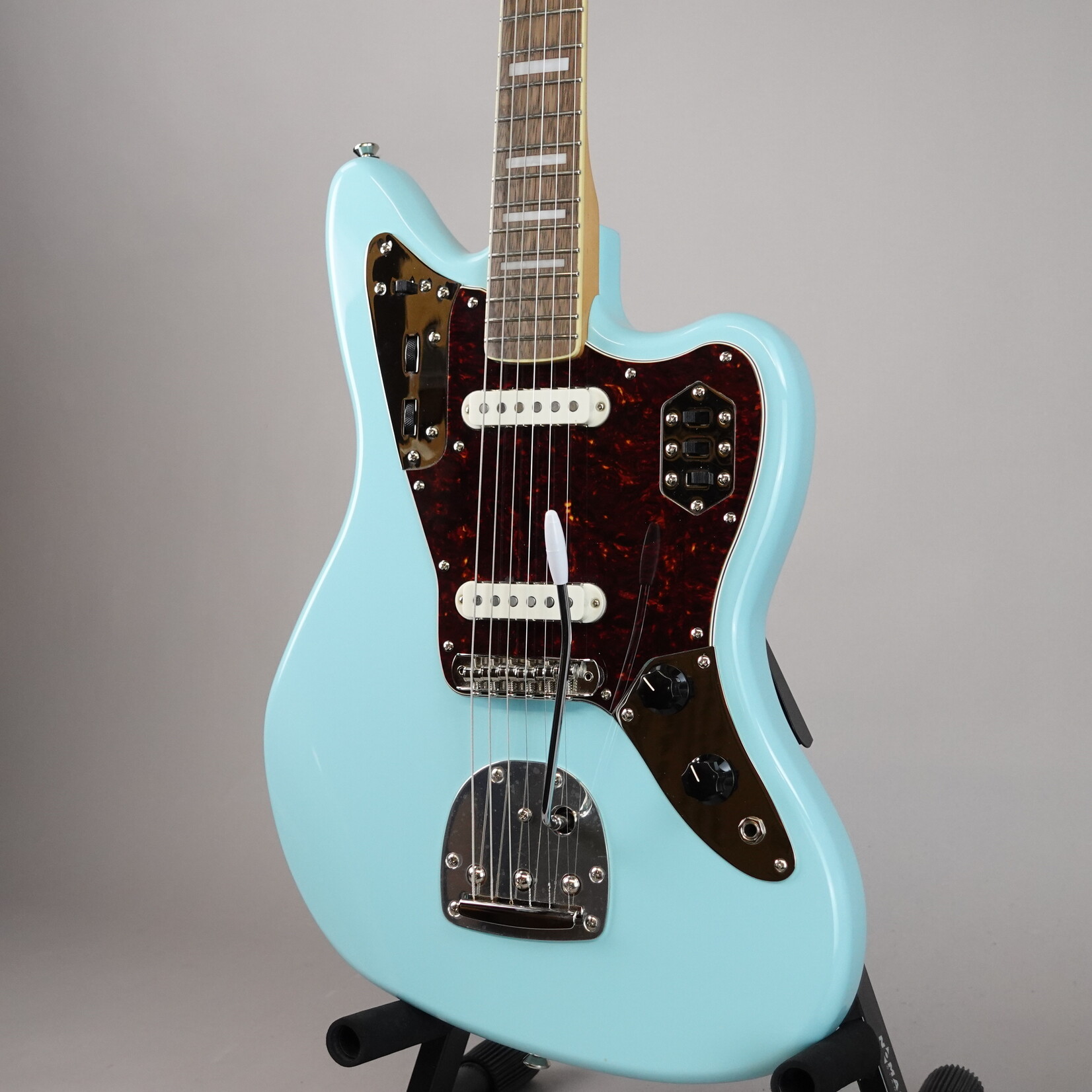 Squier FSR Classic Vibe 70's Jaguar Electric Guitar - Daphne Blue (Used)