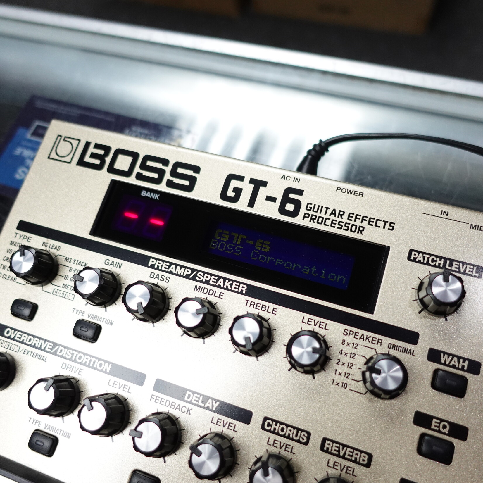 Boss GT-6 Multi Effects Pedals W/Carry Bag - (Used)