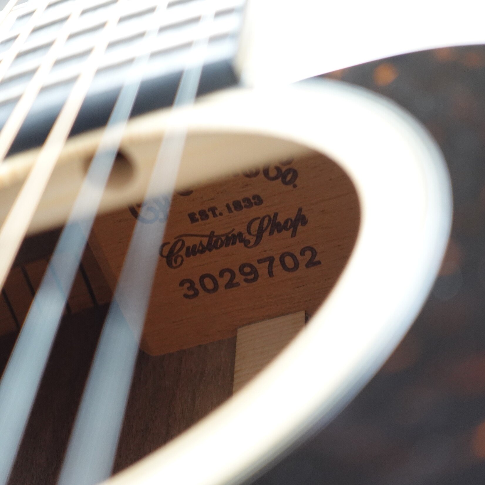 Martin Custom Shop 000-18 Acoustic Guitar W/Hardshell Case - Black Walnut