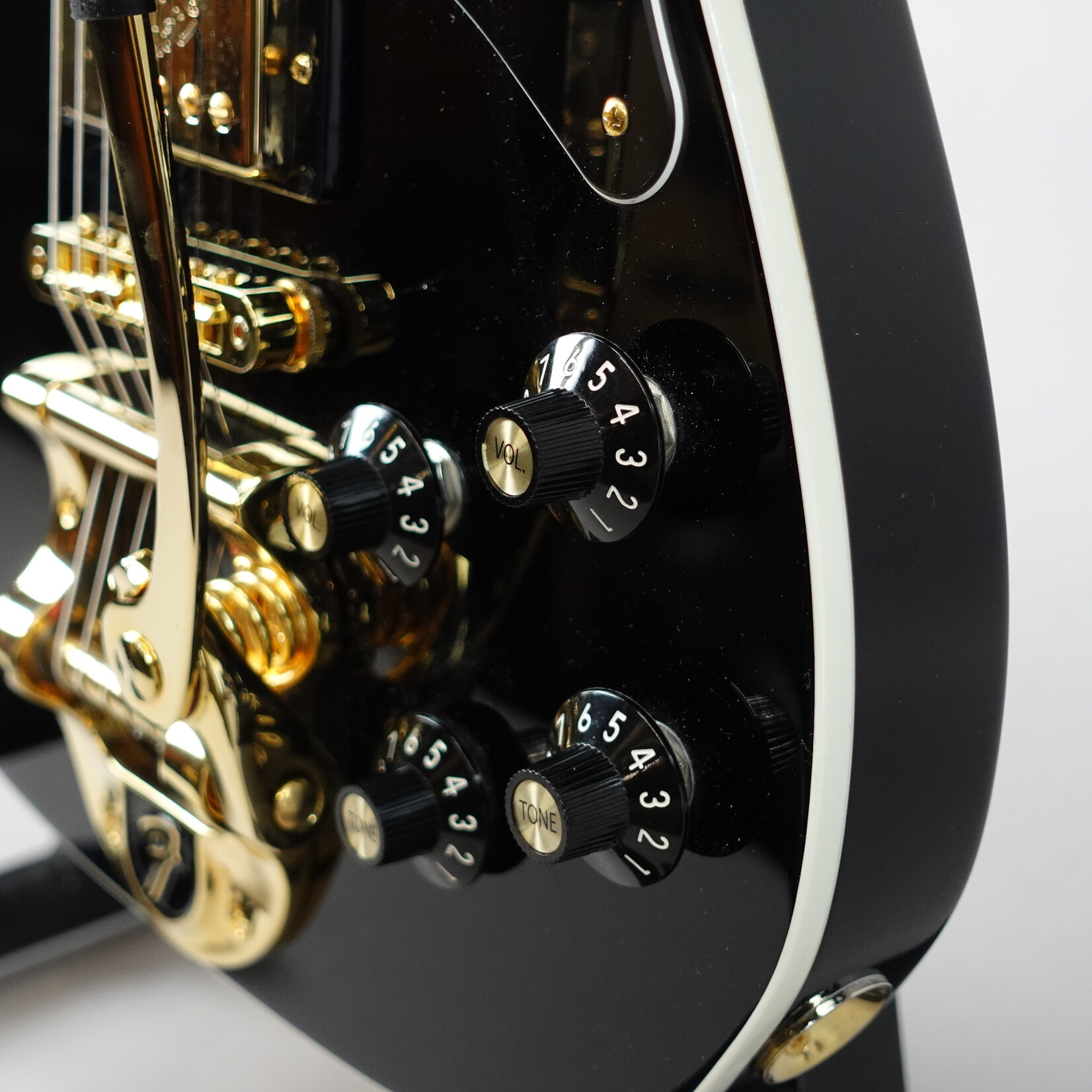 Fender Parallel Universe Volume II Troublemaker Tele Deluxe W/Bigsby & Case - Black (Used)