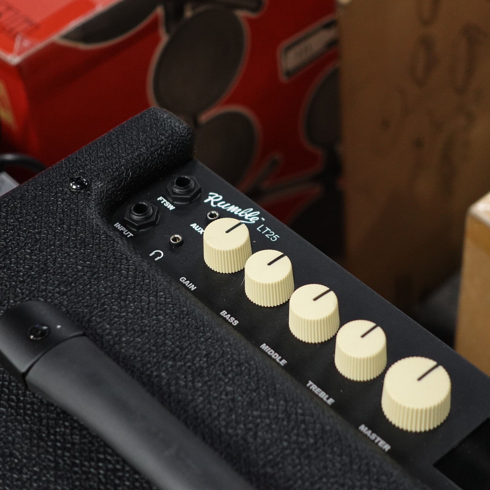 Fender Rumble LT25 Bass Amplifier - (Used)