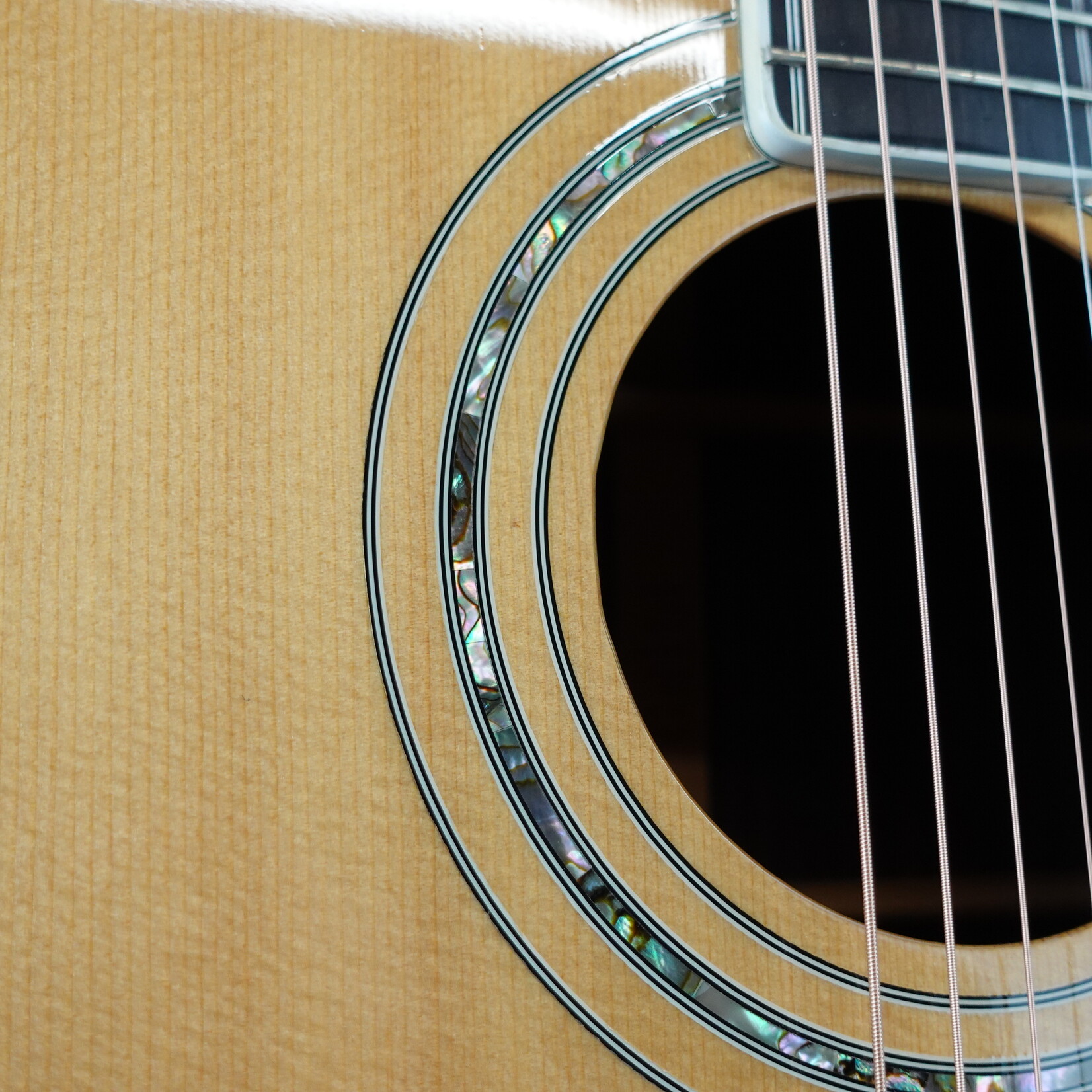 Guild 1999 Westerly Collection D-55 Acoustic Guitar W/Case - Natural (Used)