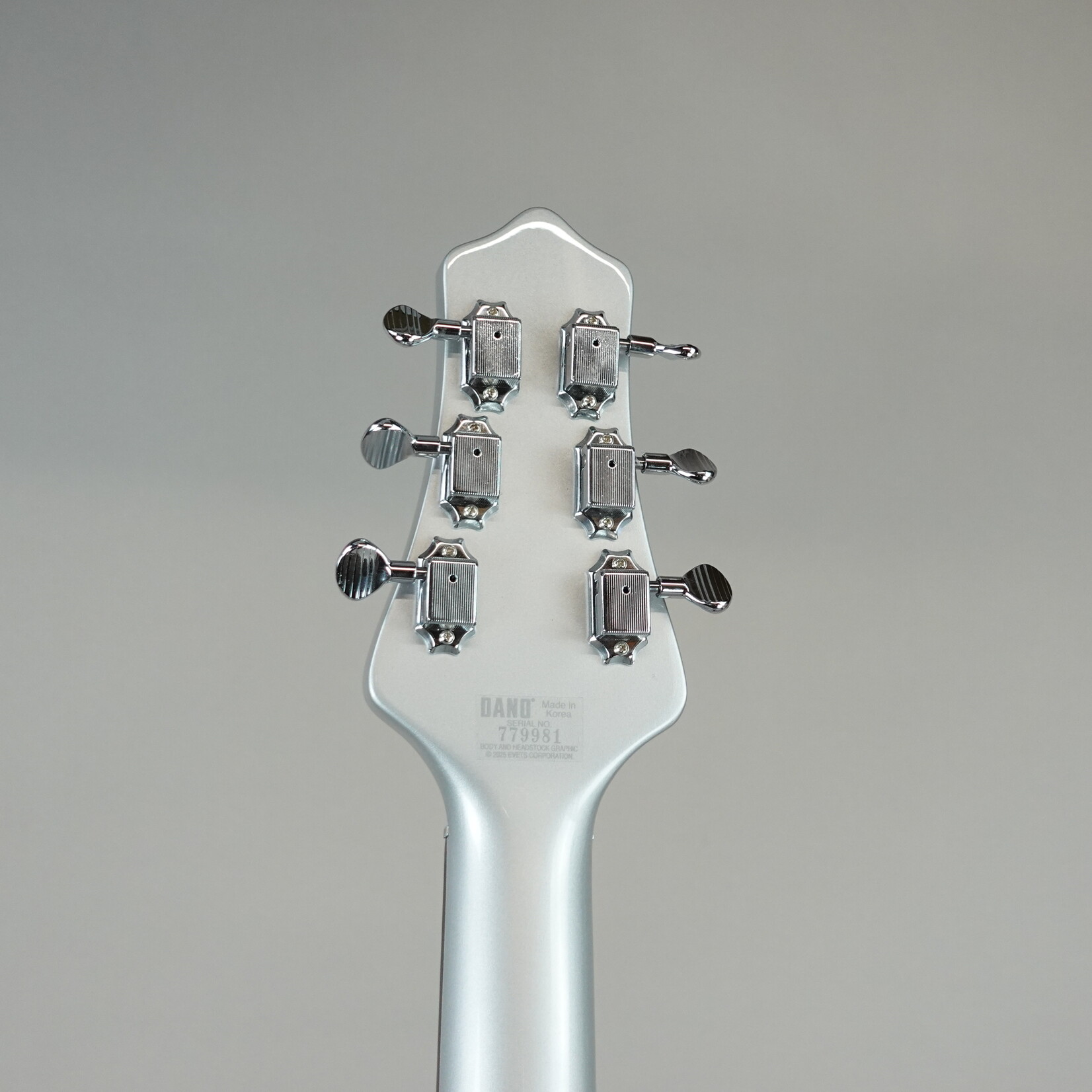 Danelectro Dan O. Mano Electric Guitar - Silver