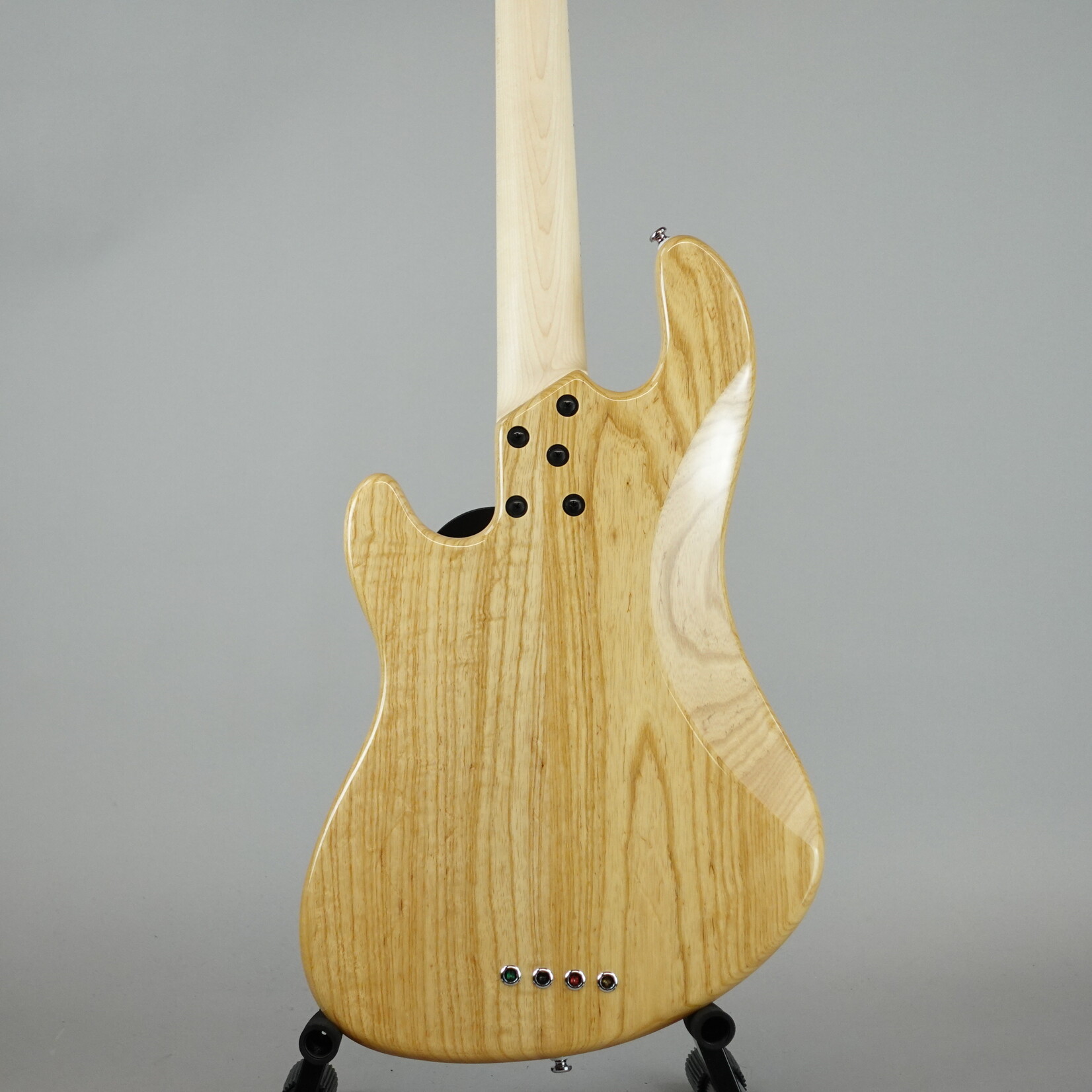 Lakland Skyline Darryl Jones DJ-4 Bass Guitar - Natural with Maple Fingerboard