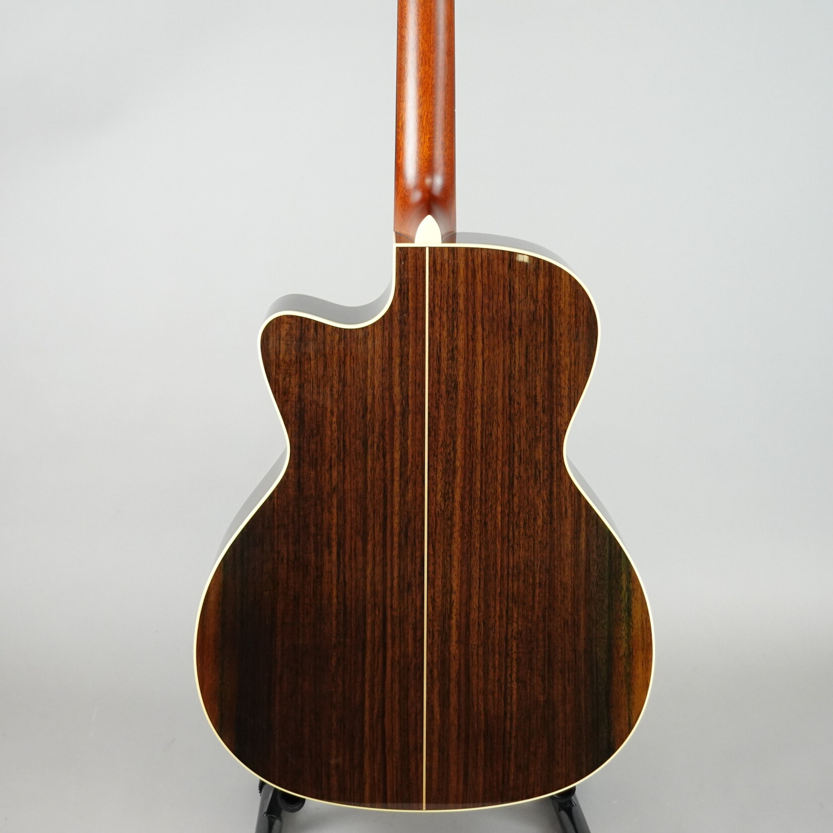 Alvarez Yairi GYM70ce Masterworks Series Acoustic-Electric Guitar W/Case - Shadowburst