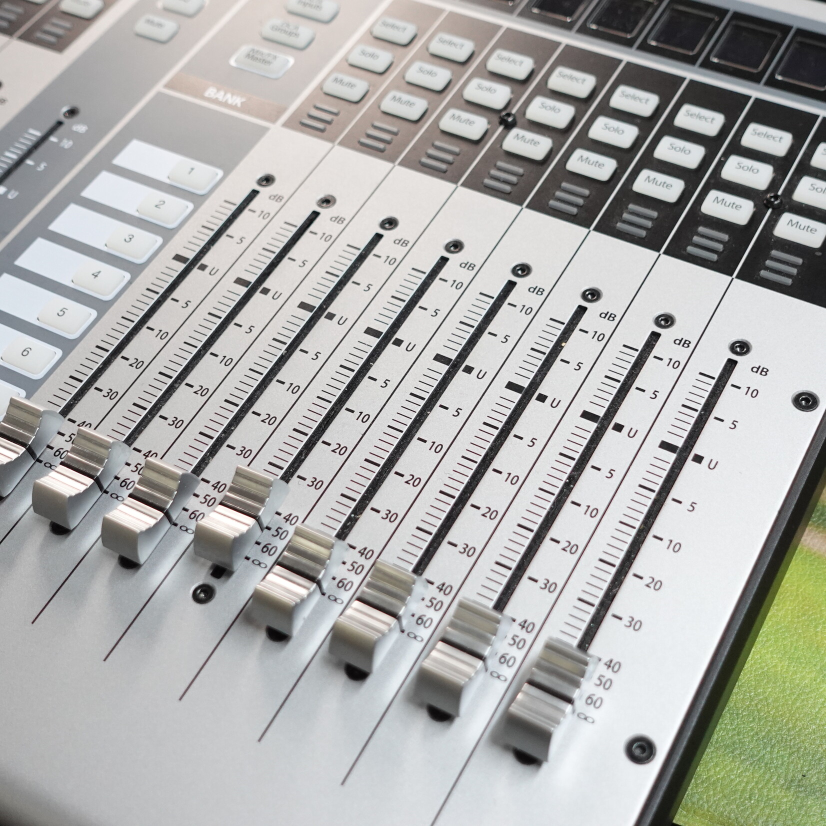 PreSonus StudioLive 32SX 32-Channel Digital Mixer - (Used)