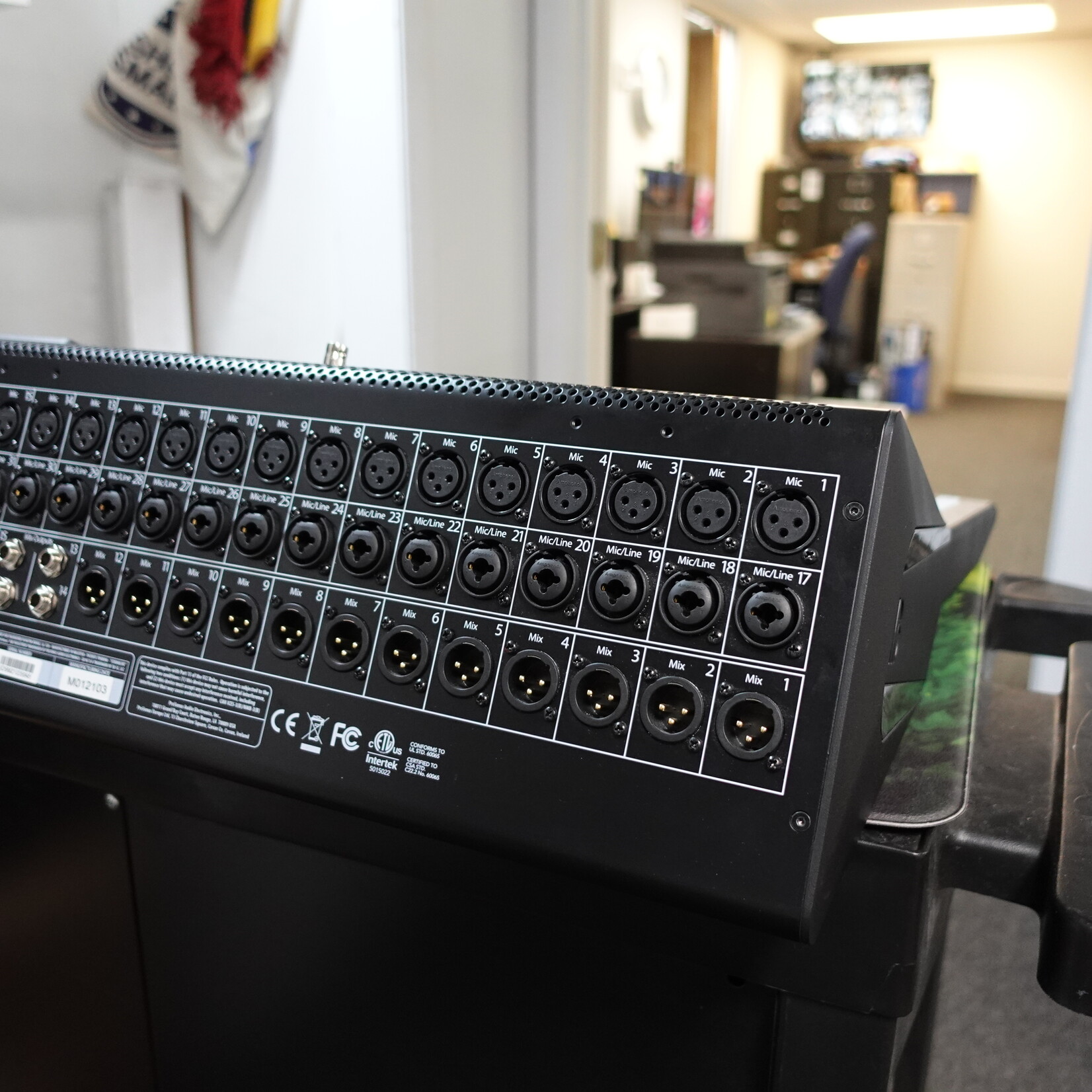 PreSonus StudioLive 32SX 32-Channel Digital Mixer - (Used)