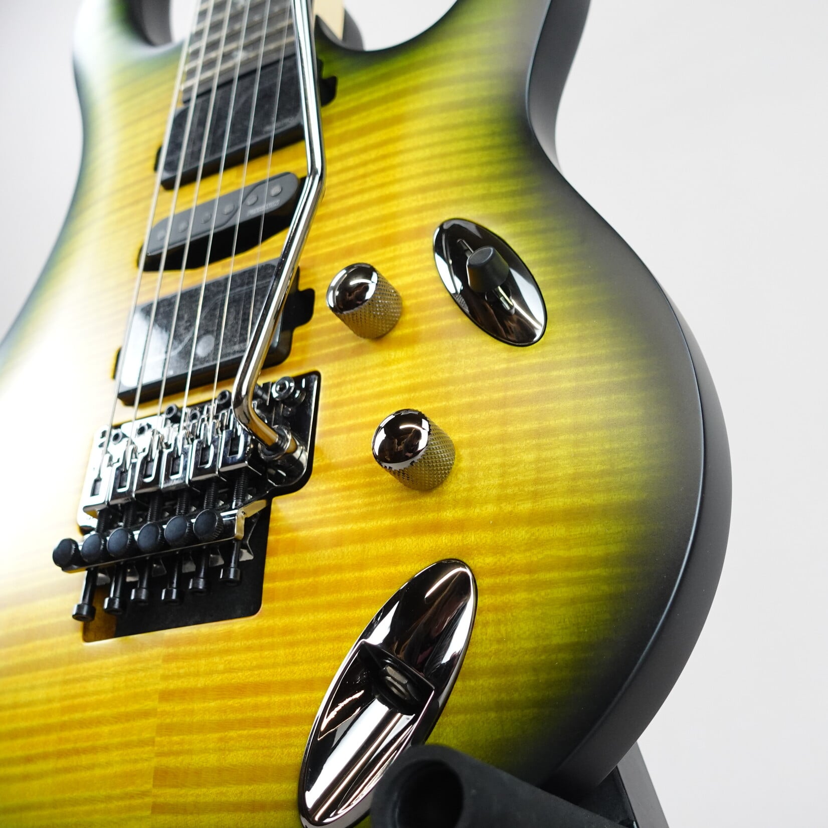 PRS SE Chleo Herman Li Signature Electric Guitar - Mantis Burst