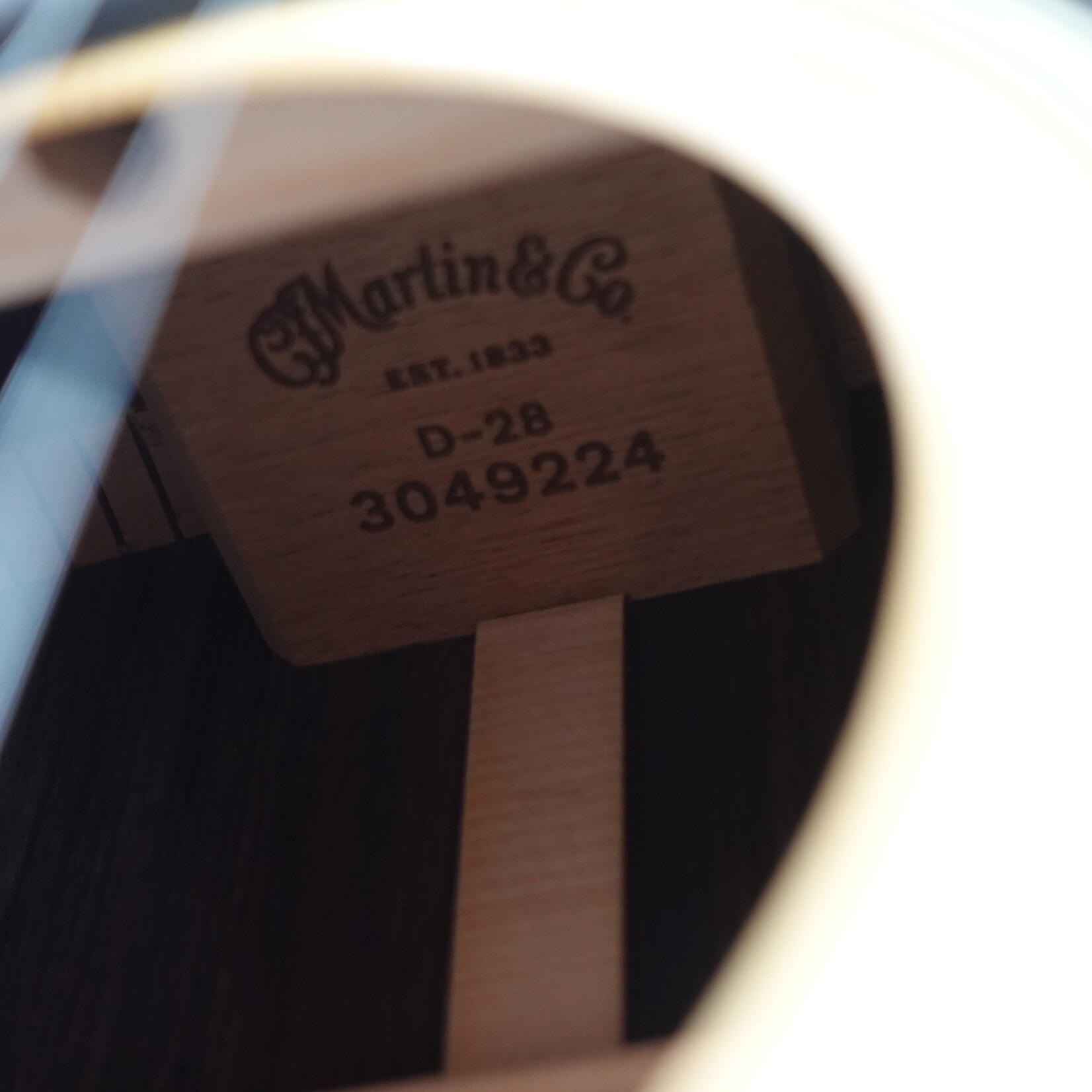 Martin D-28 Standard Series Acoustic Guitar W/Case - Natural W/Aging Toner
