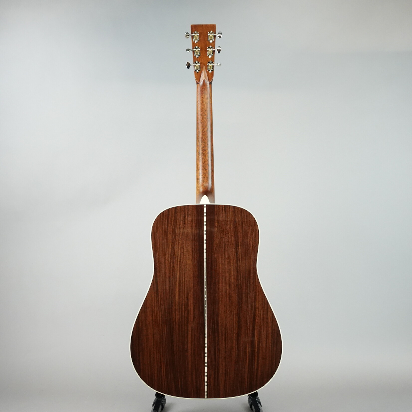 Martin D-28 Standard Series Acoustic Guitar W/Case - Natural W/Aging Toner