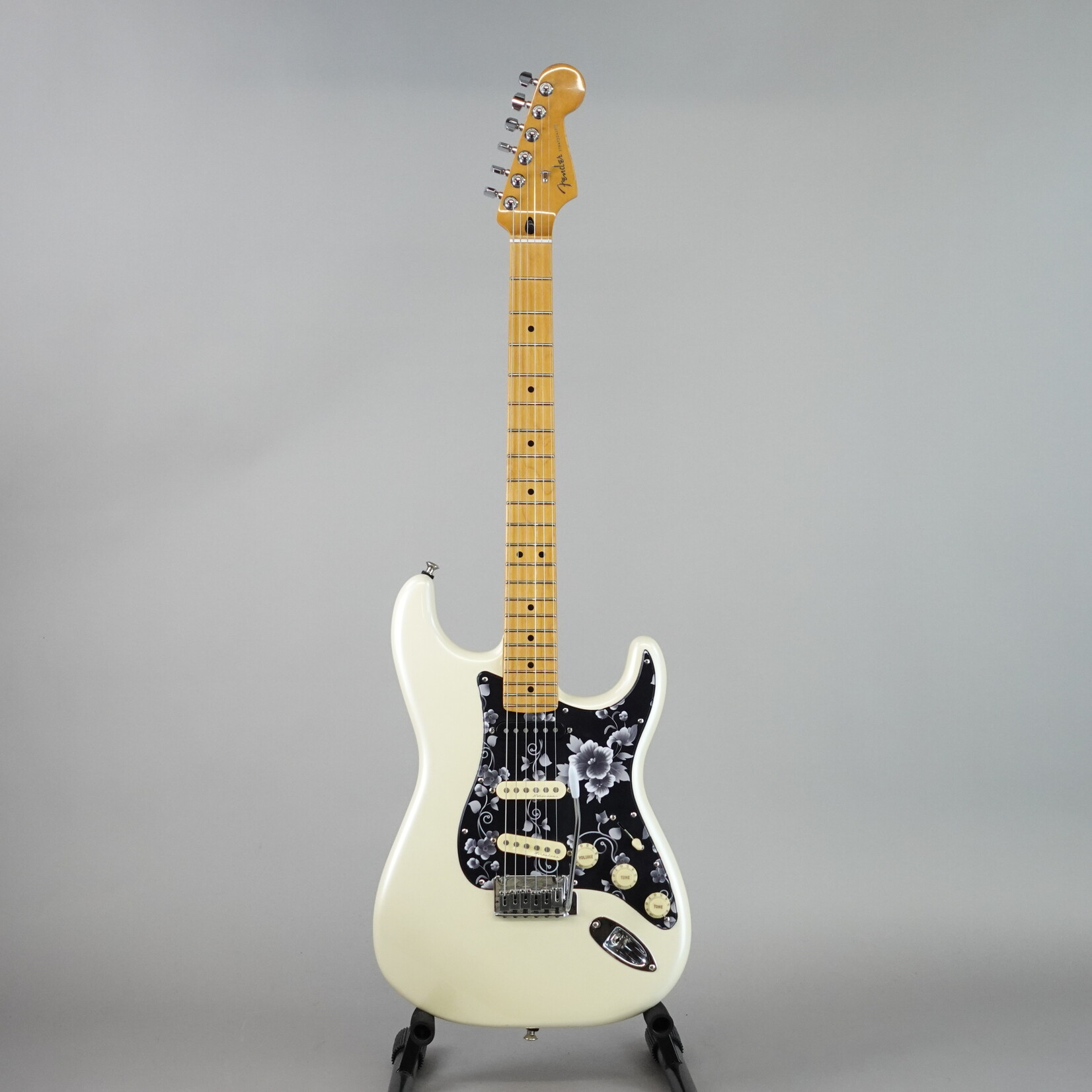Fender Player Plus Stratocaster W/Maple Fingerboard - Olympic Pearl (Used)