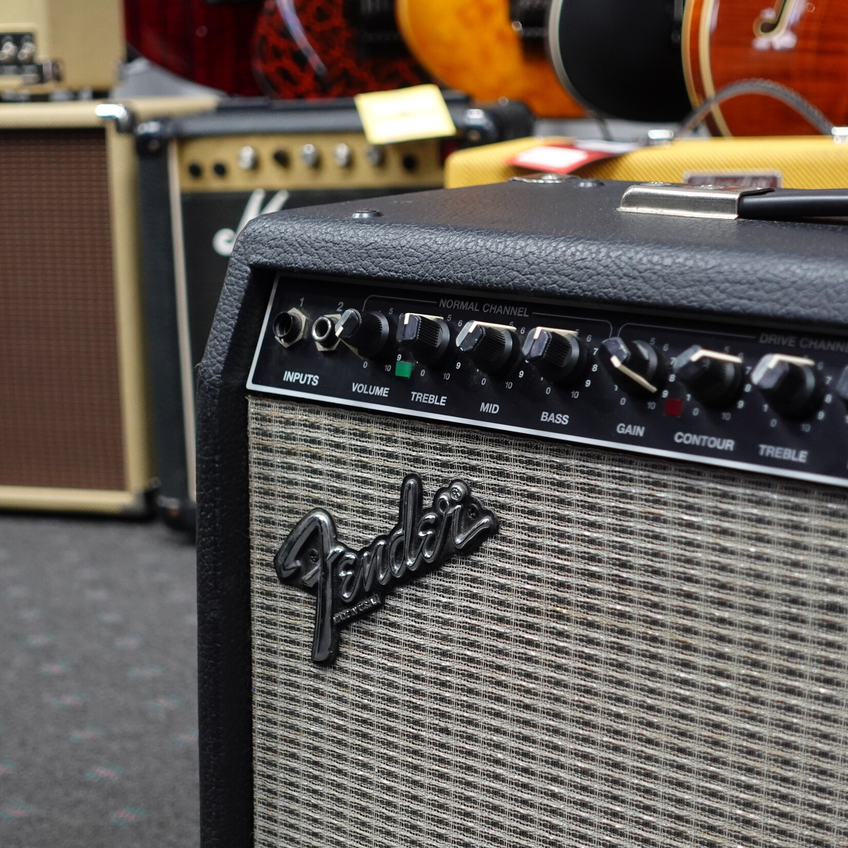 Fender Deluxe 112 Plus 2-Channel 90-Watt 1x12" Solid State Guitar Combo Amp (Used)