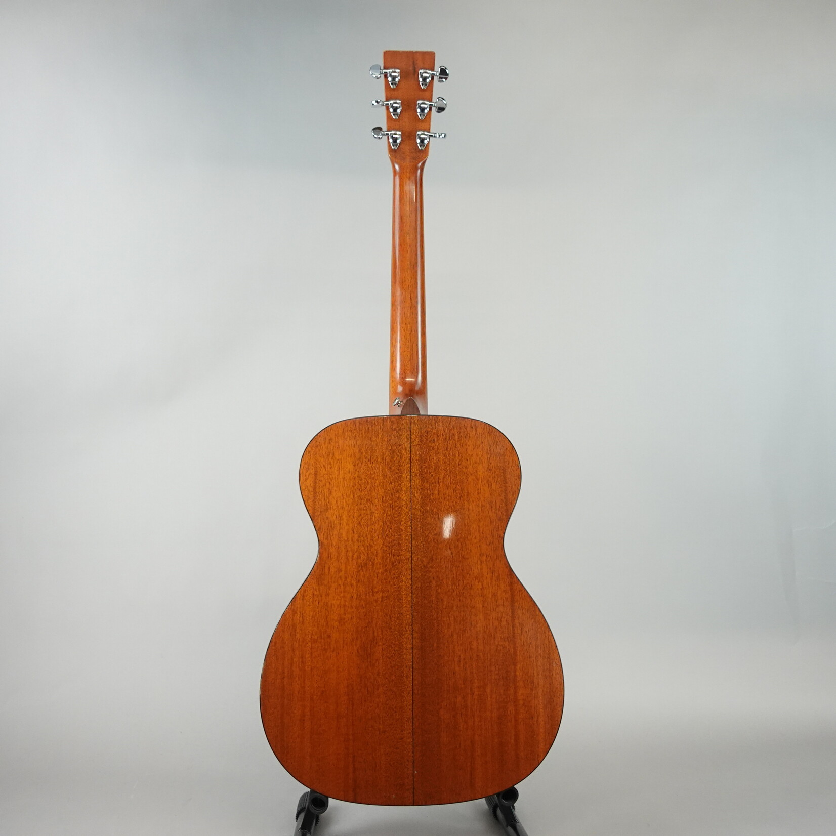 Martin 2011 000-18 Acoustic-Electric Guitar W/Case - (Used)