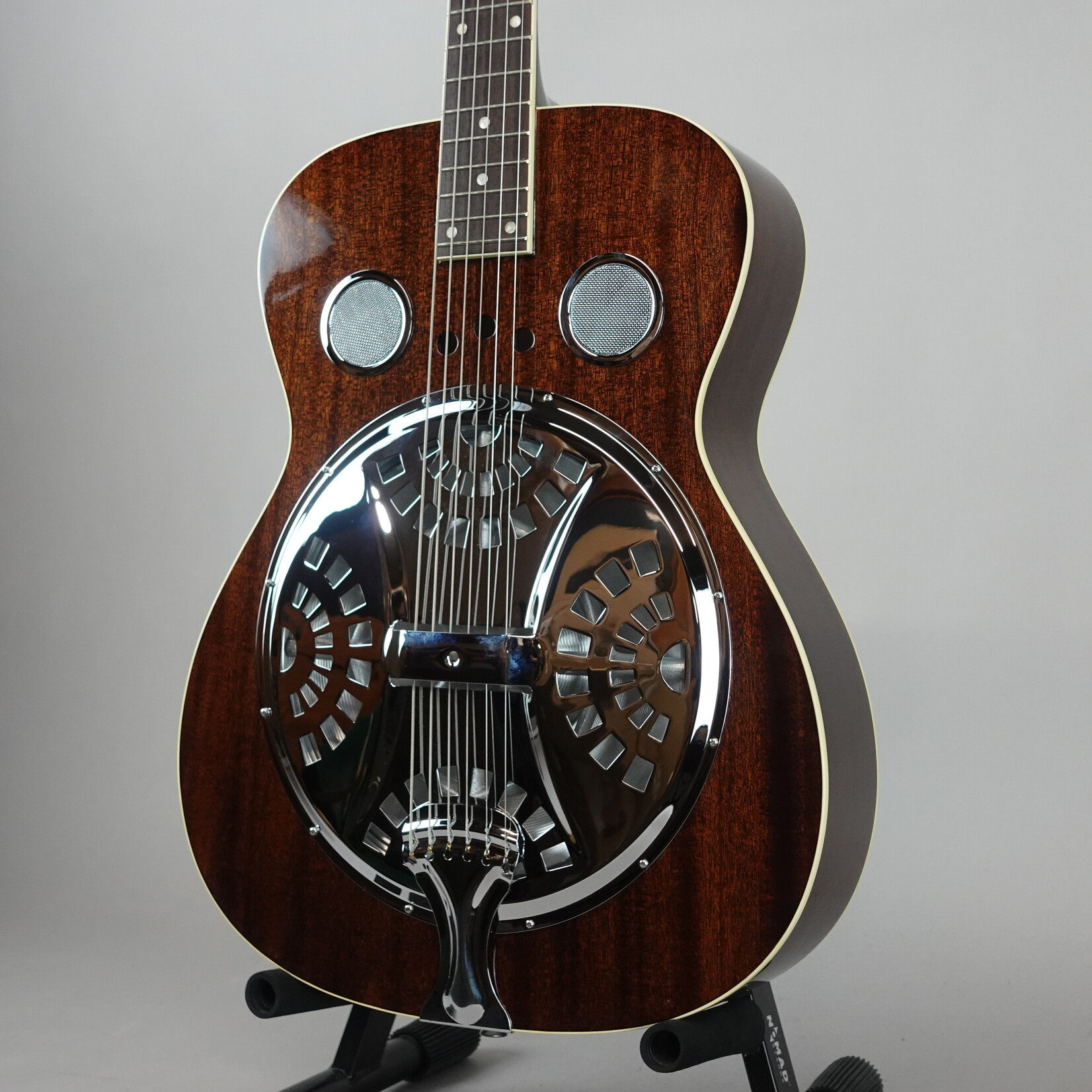 Regal RD30 Round Neck Resonator Guitar - Natural (Used)