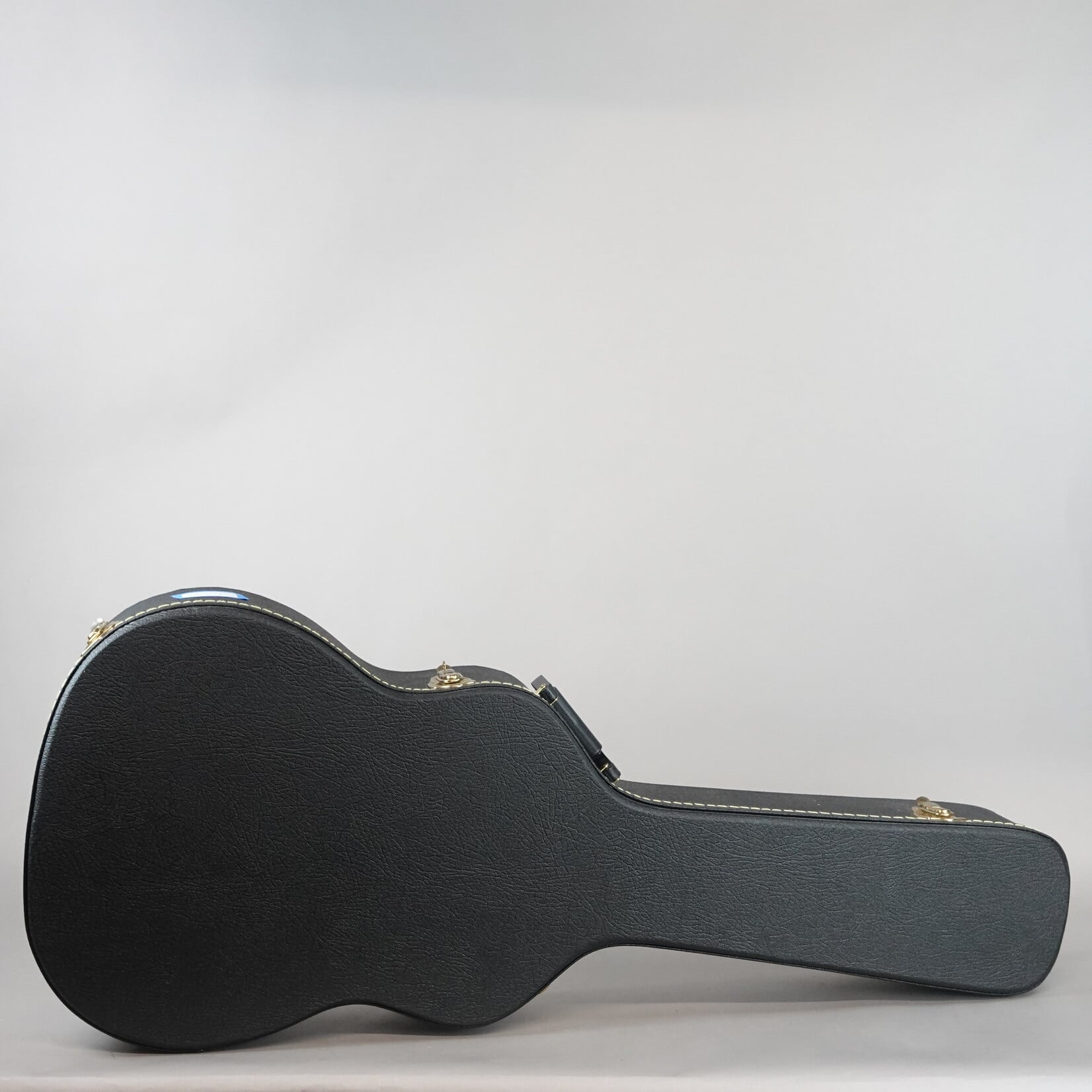 La Patrie Concert Acoustic-Electric Classical Guitar - (Used)