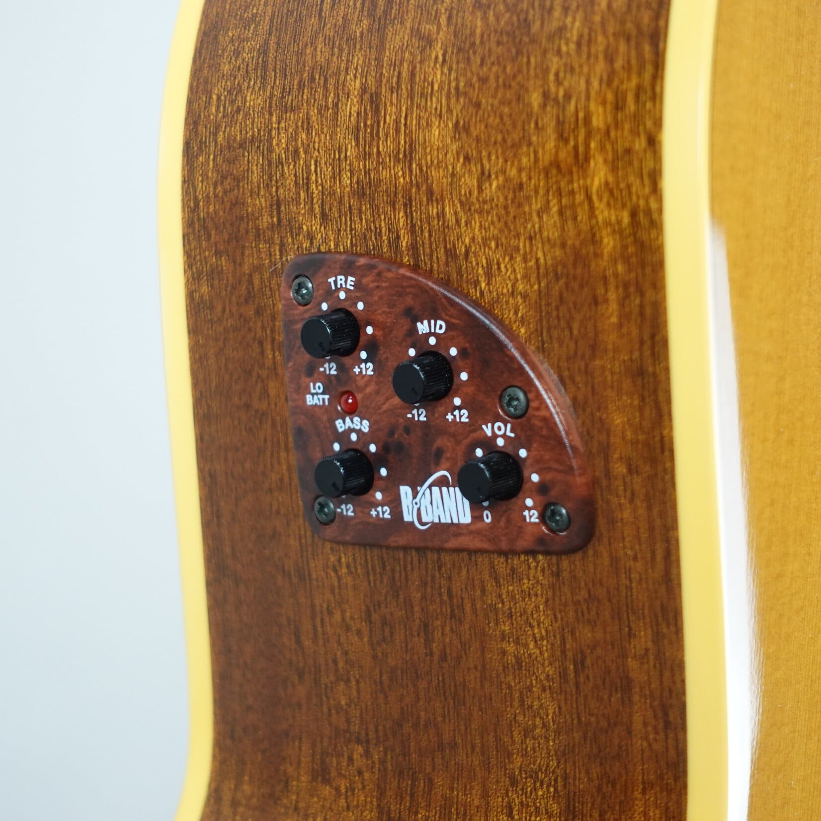 La Patrie Concert Acoustic-Electric Classical Guitar - (Used)