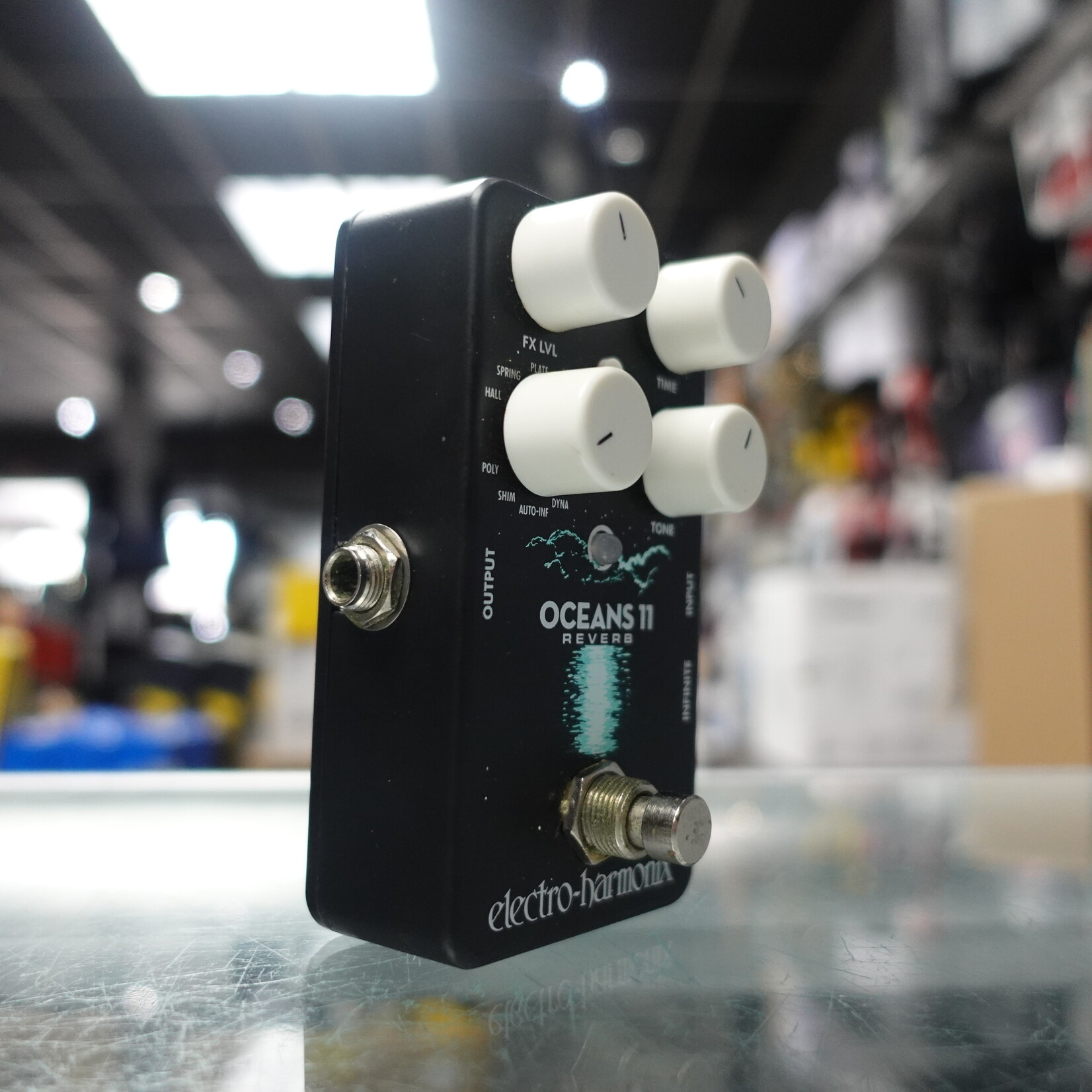 Electro-Harmonix Oceans 11 Reverb Pedal - (Used)
