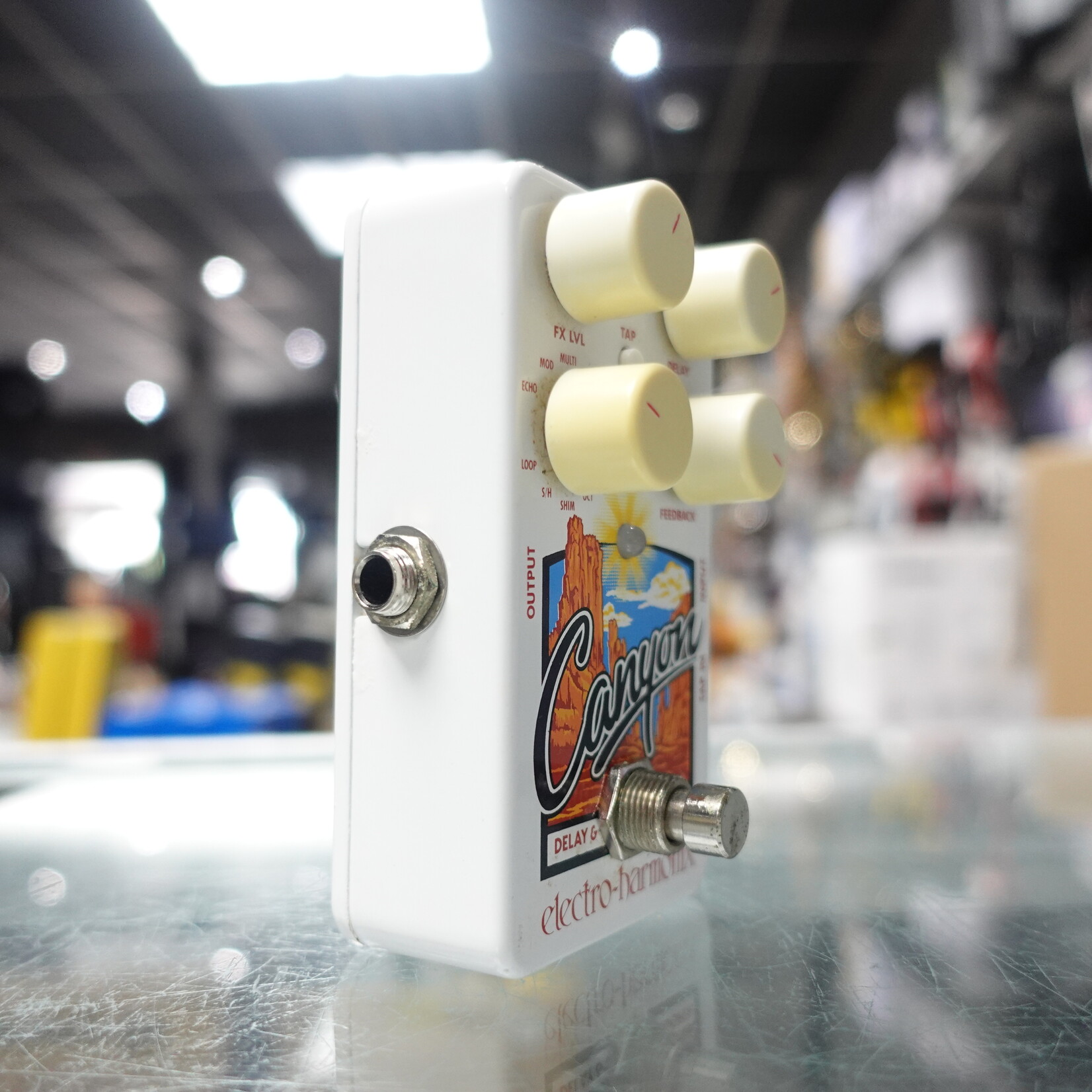 Electro-Harmonix Canyon Delay and Looper Pedal - (Used)
