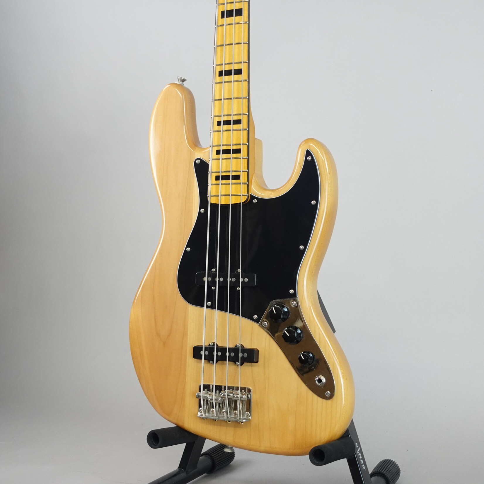 Squier Classic Vibe '70s Jazz Bass Maple Fingerboard - Natural (Used)