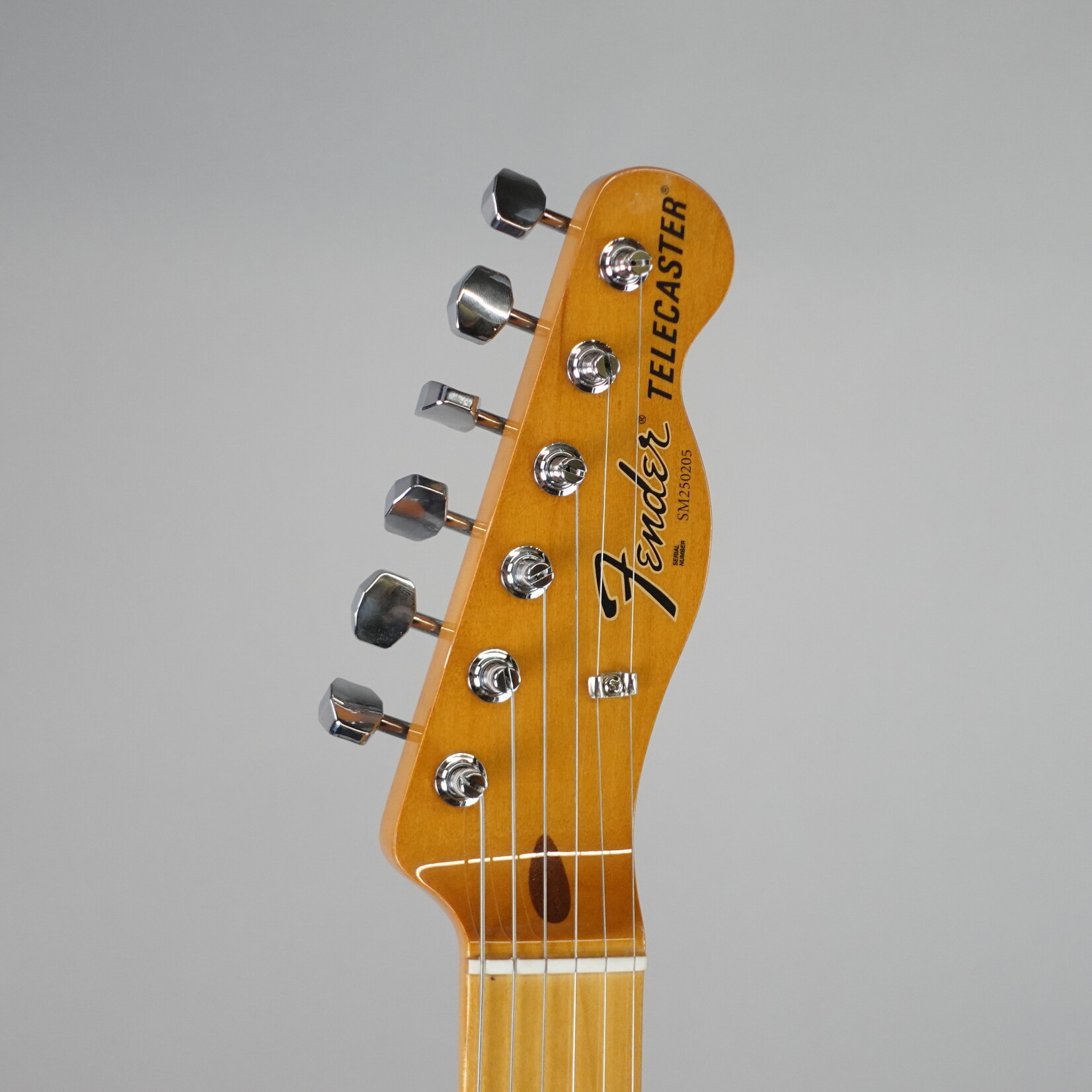 Fender Limited Edition Vintera® '60s Telecaster®, Maple Fingerboard - Antigua