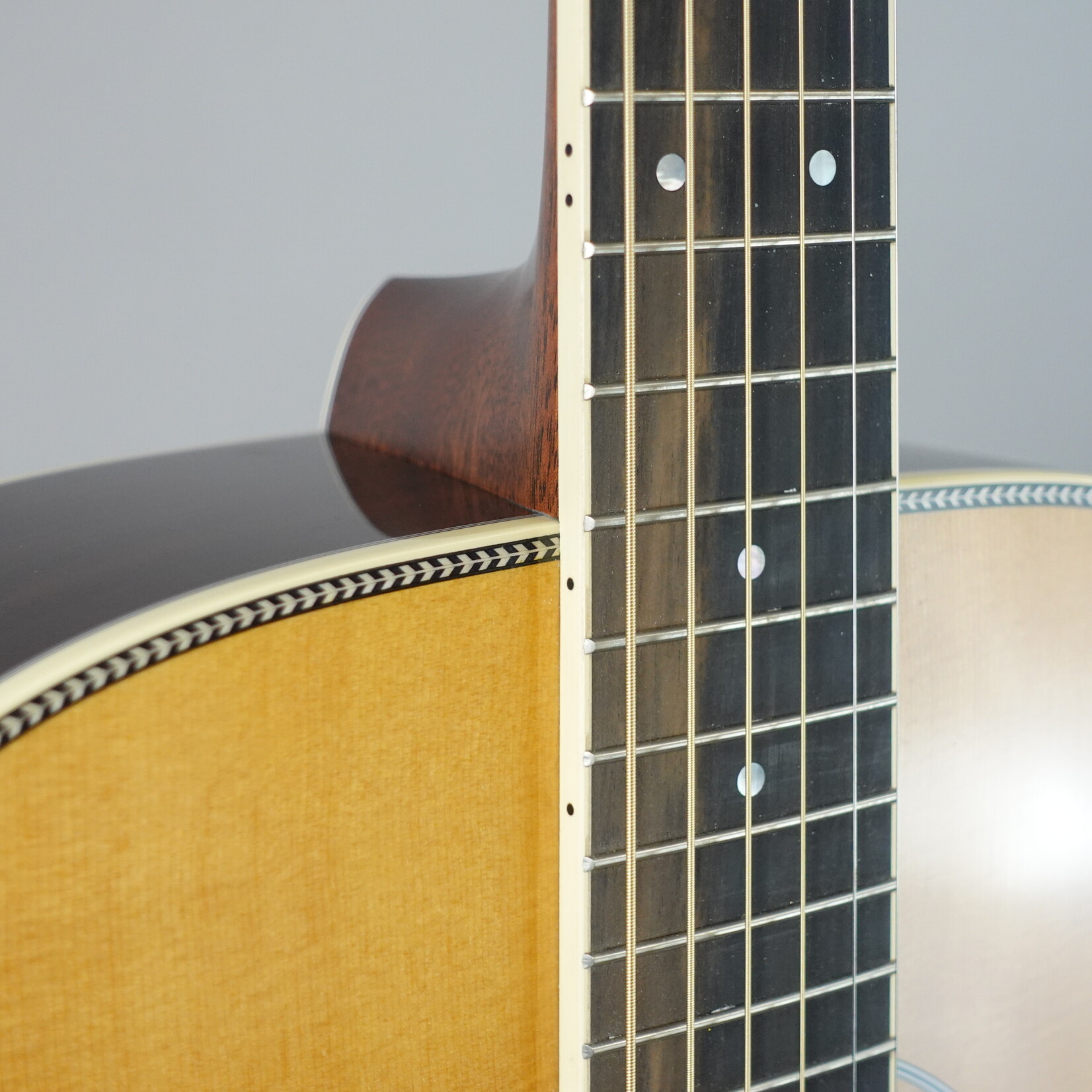 Martin HD-35 Acoustic Guitar W/Hardshell Case - Natural (Used)