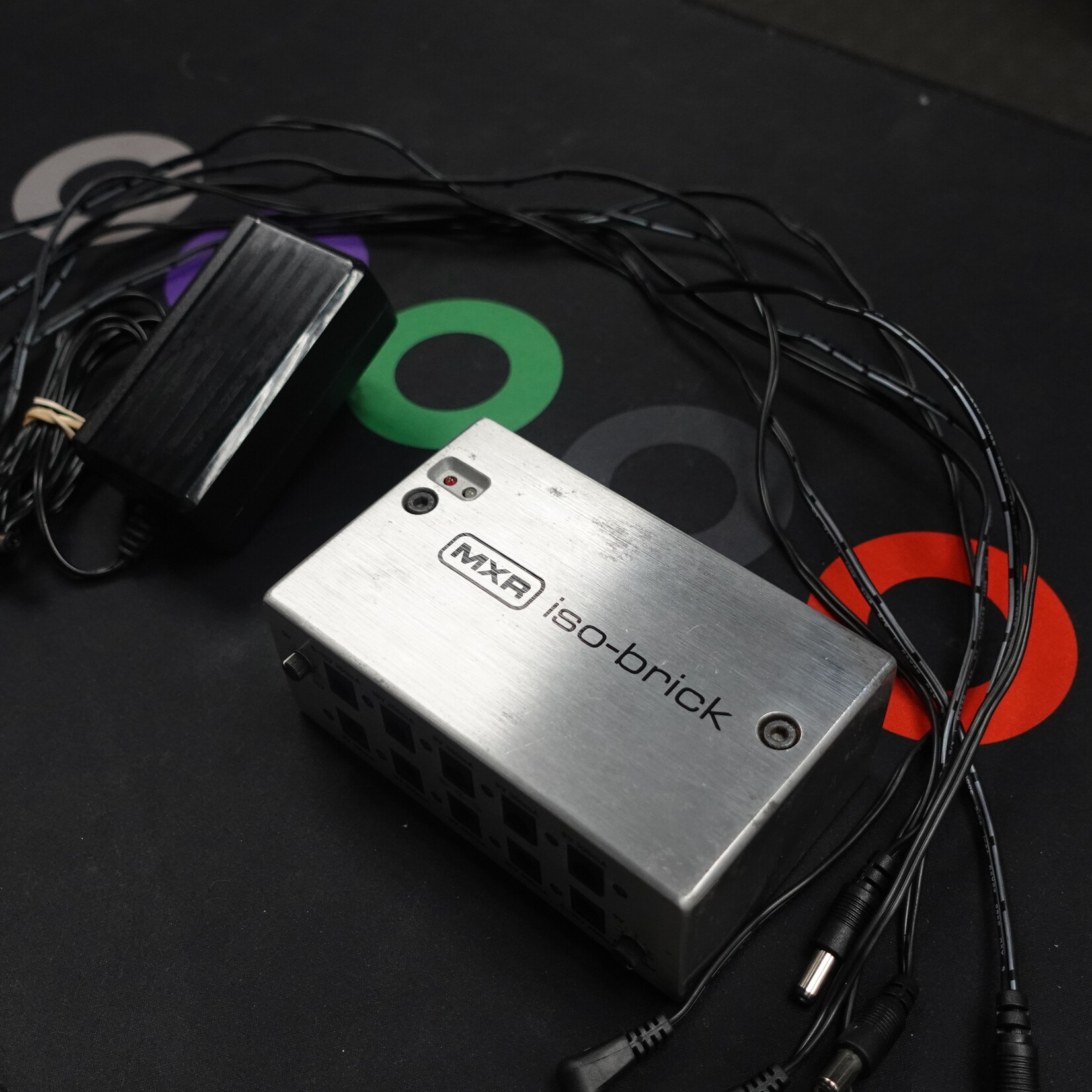 MXR Iso-Brick Pedal Power Supply - (Used)
