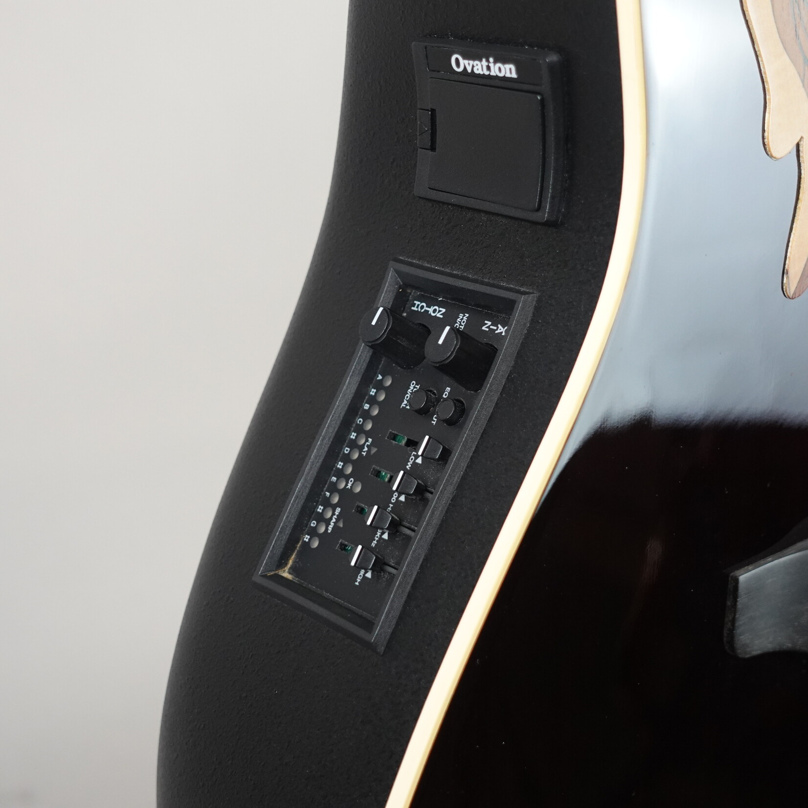 Ovation Adamas 1597 Acoustic-Electric Guitar W/Case - (Used)