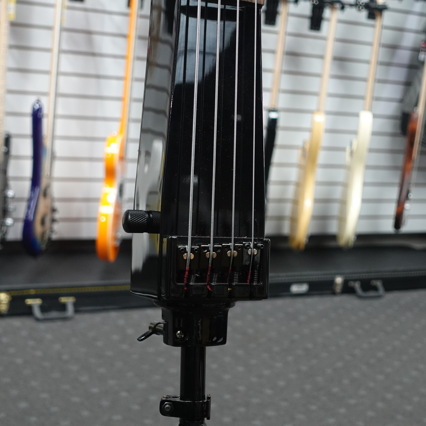 Dean Pace 4-String Upright Electric Bass W/Bag - (Used)