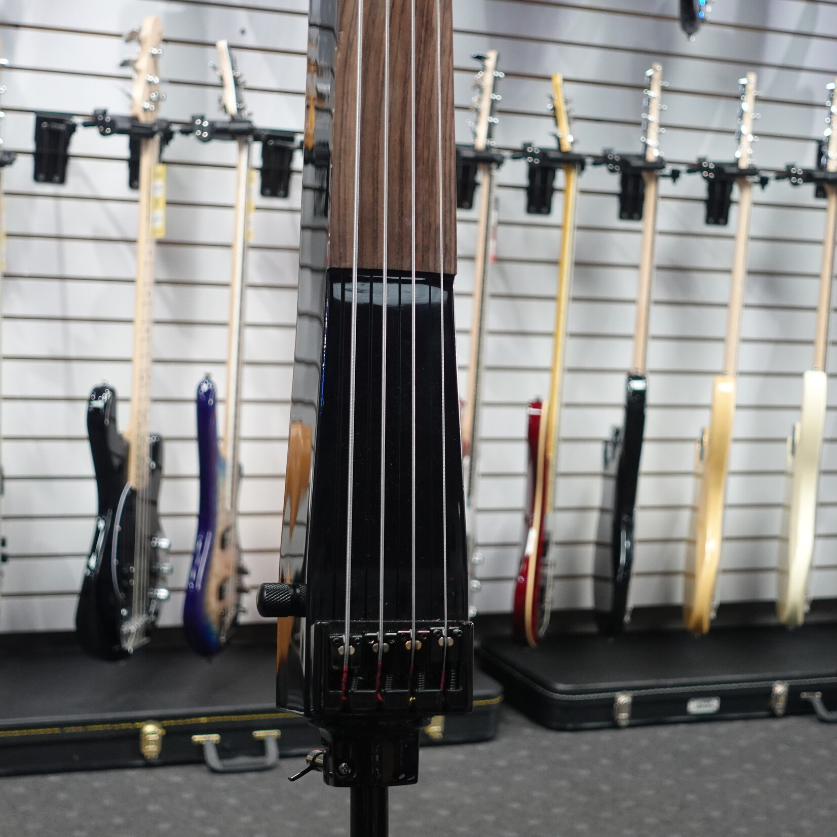 Dean Pace 4-String Upright Electric Bass W/Bag - (Used)