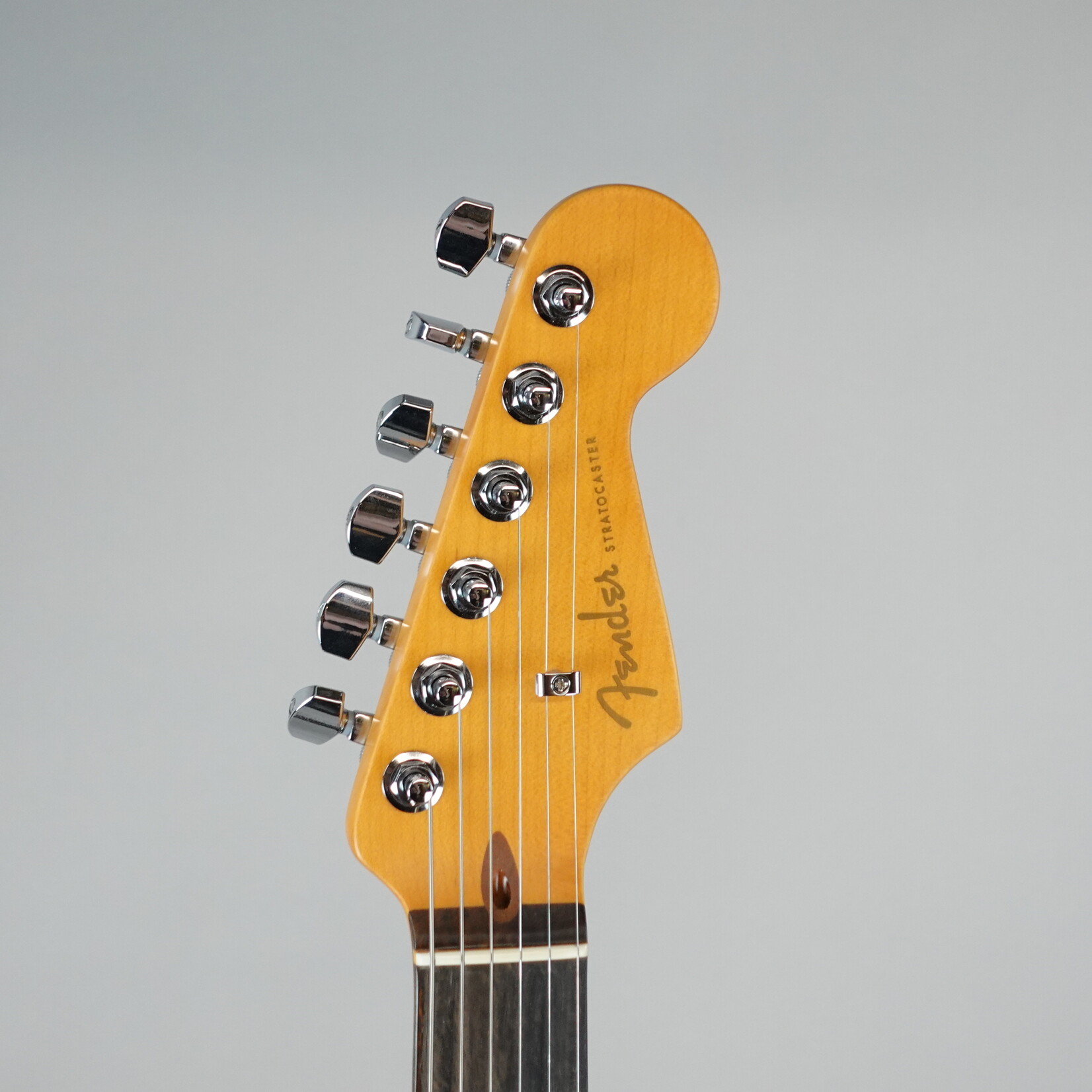 Fender American Ultra II Stratocaster®, Ebony Fingerboard - Ultraburst