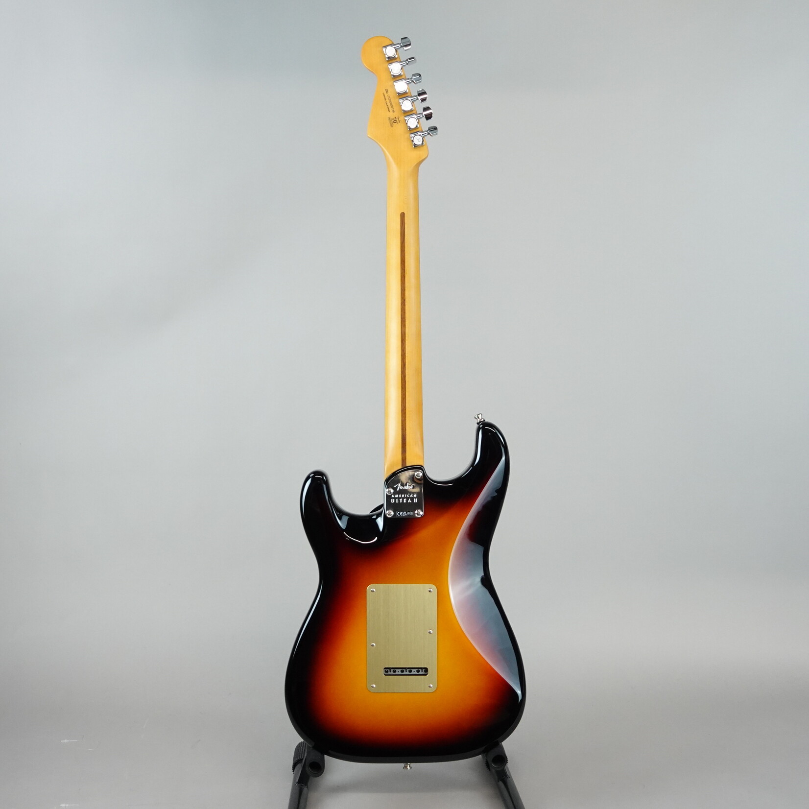 Fender American Ultra II Stratocaster®, Ebony Fingerboard - Ultraburst