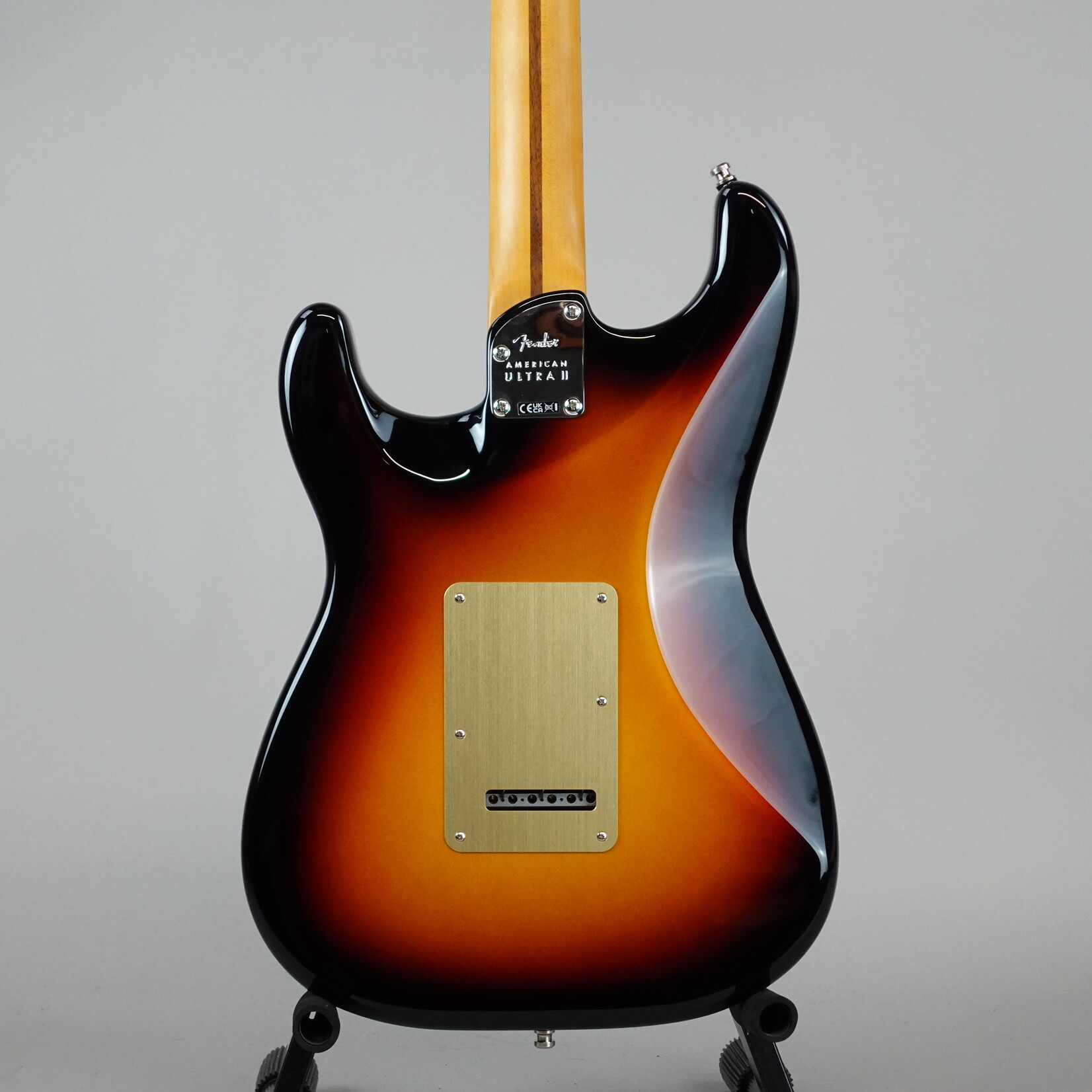 Fender American Ultra II Stratocaster®, Ebony Fingerboard - Ultraburst