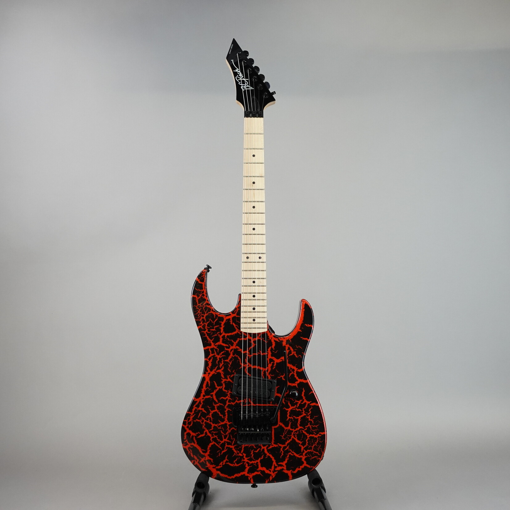 B.C. Rich Gunslinger Retro II Electric Guitar W/Floyd Rose  - Red Crackle (Used)