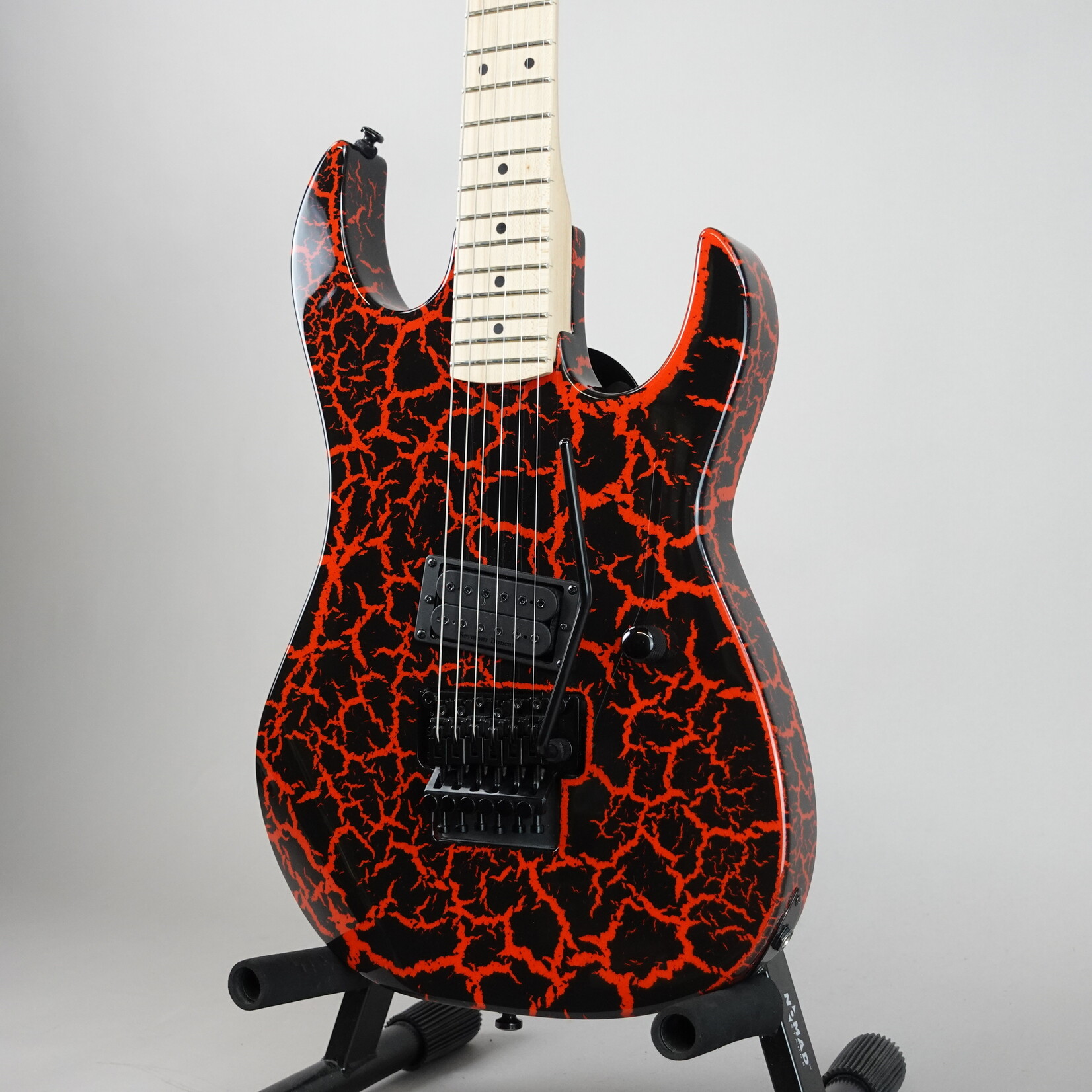 B.C. Rich Gunslinger Retro II Electric Guitar W/Floyd Rose  - Red Crackle (Used)