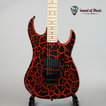 B.C. Rich B.C. Rich Gunslinger Retro II Electric Guitar W/Floyd Rose  - Red Crackle (Used)