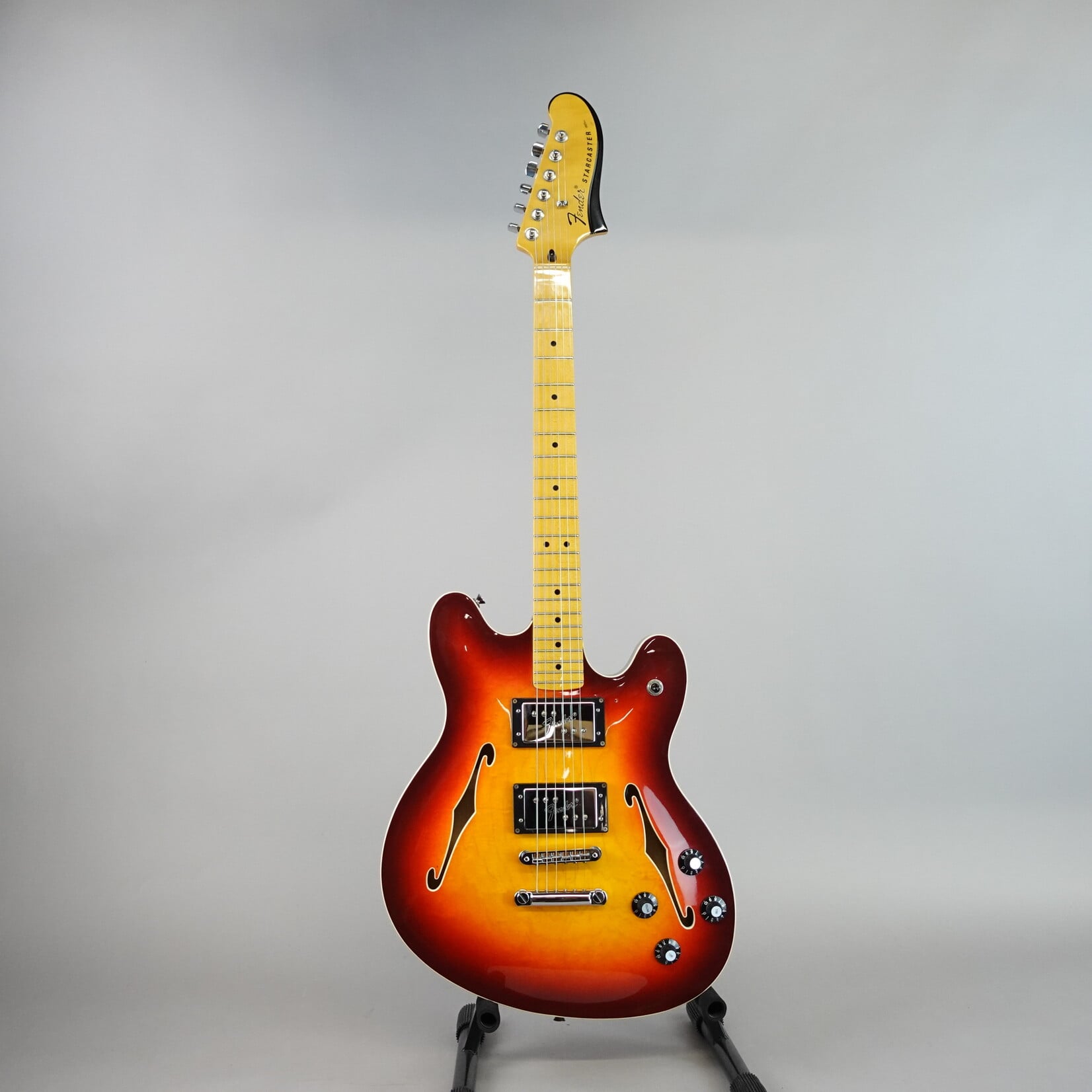 Fender Modern Player Starcaster, Maple Fingerboard - Aged Cherry Burst (Used)
