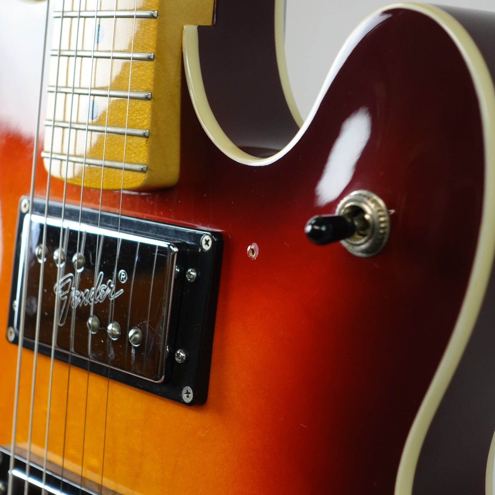 Fender Modern Player Starcaster, Maple Fingerboard - Aged Cherry Burst (Used)