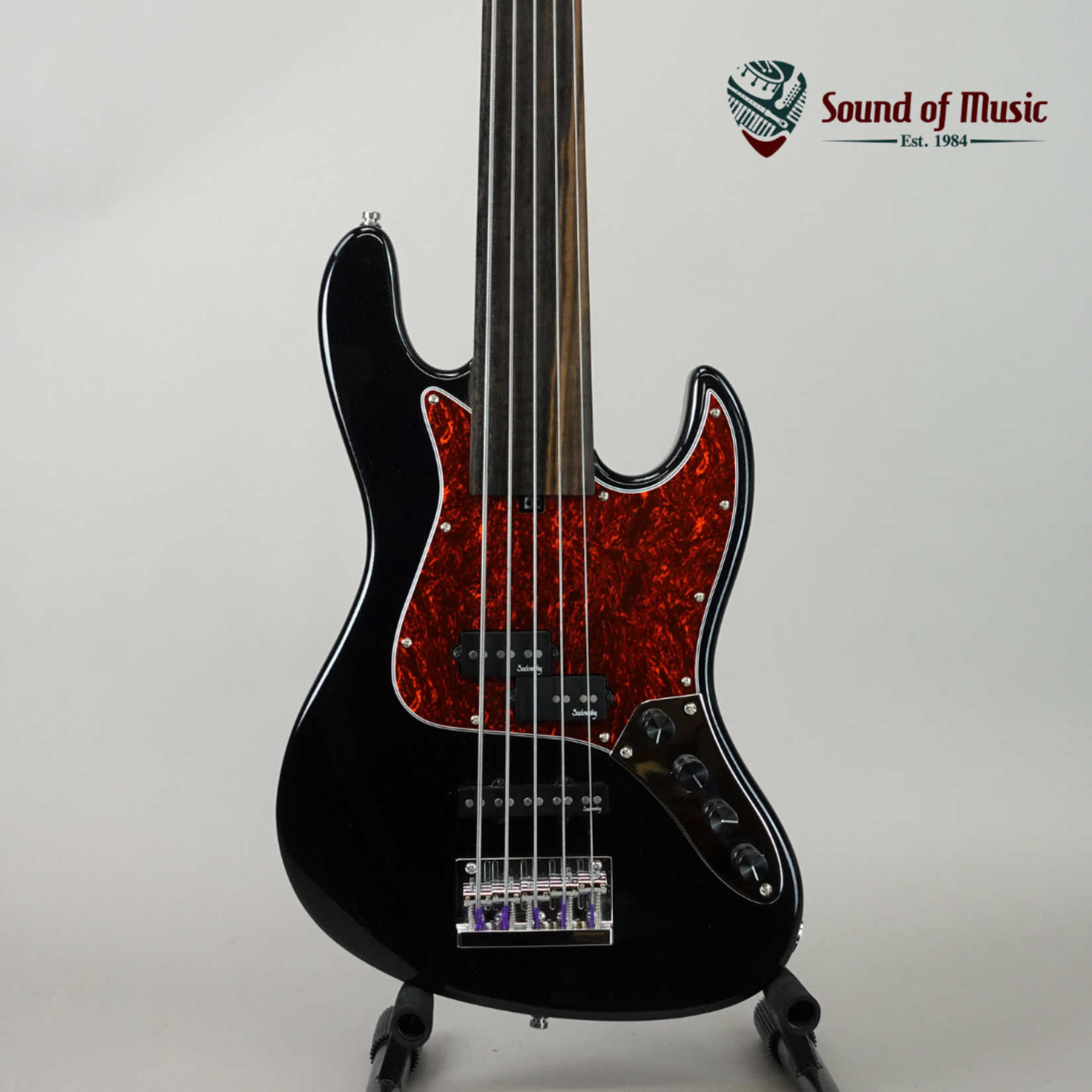 Sadowsky MetroExpress Hybrid P/J 5-String Fretless Bass W/Gig Bag - (Used)