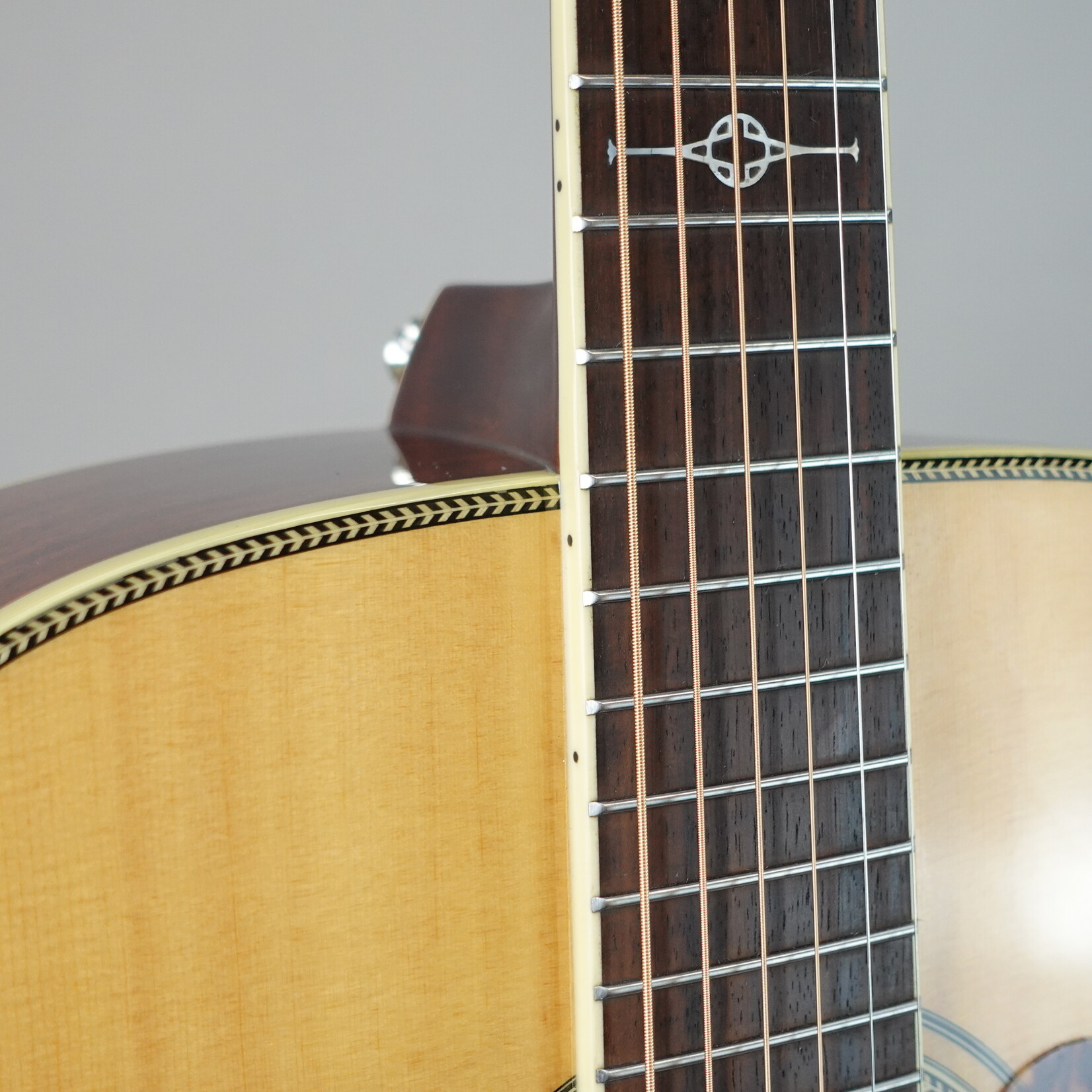 Alvarez MD60e Herringbone Acoustic-Electric Guitar - Natural (Used)