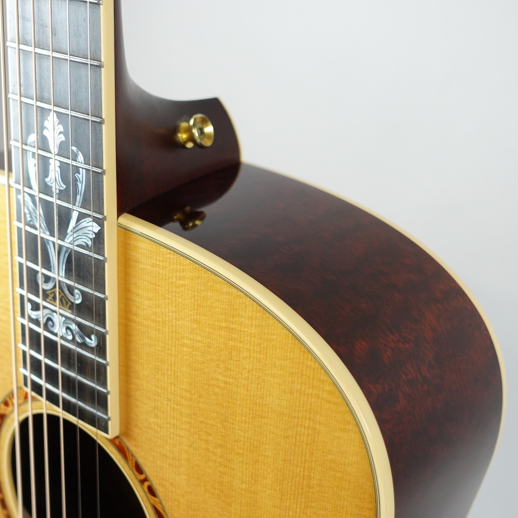 Taylor 2000 Limited Edition XXV-DR Acoustic Guitar W/Case - (Used)