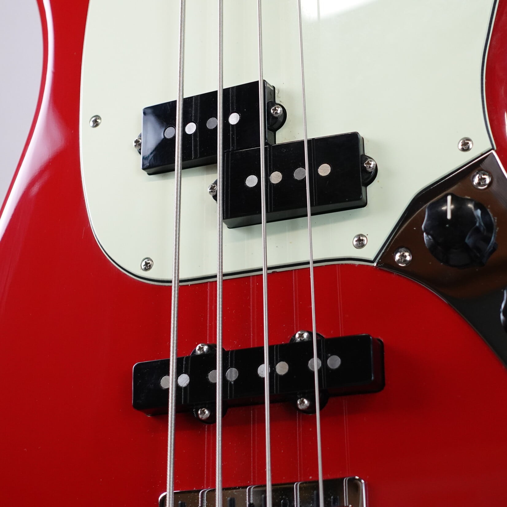 Fender Mustang Bass PJ, Pau Ferro Fingerboard - Torino Red (Used)
