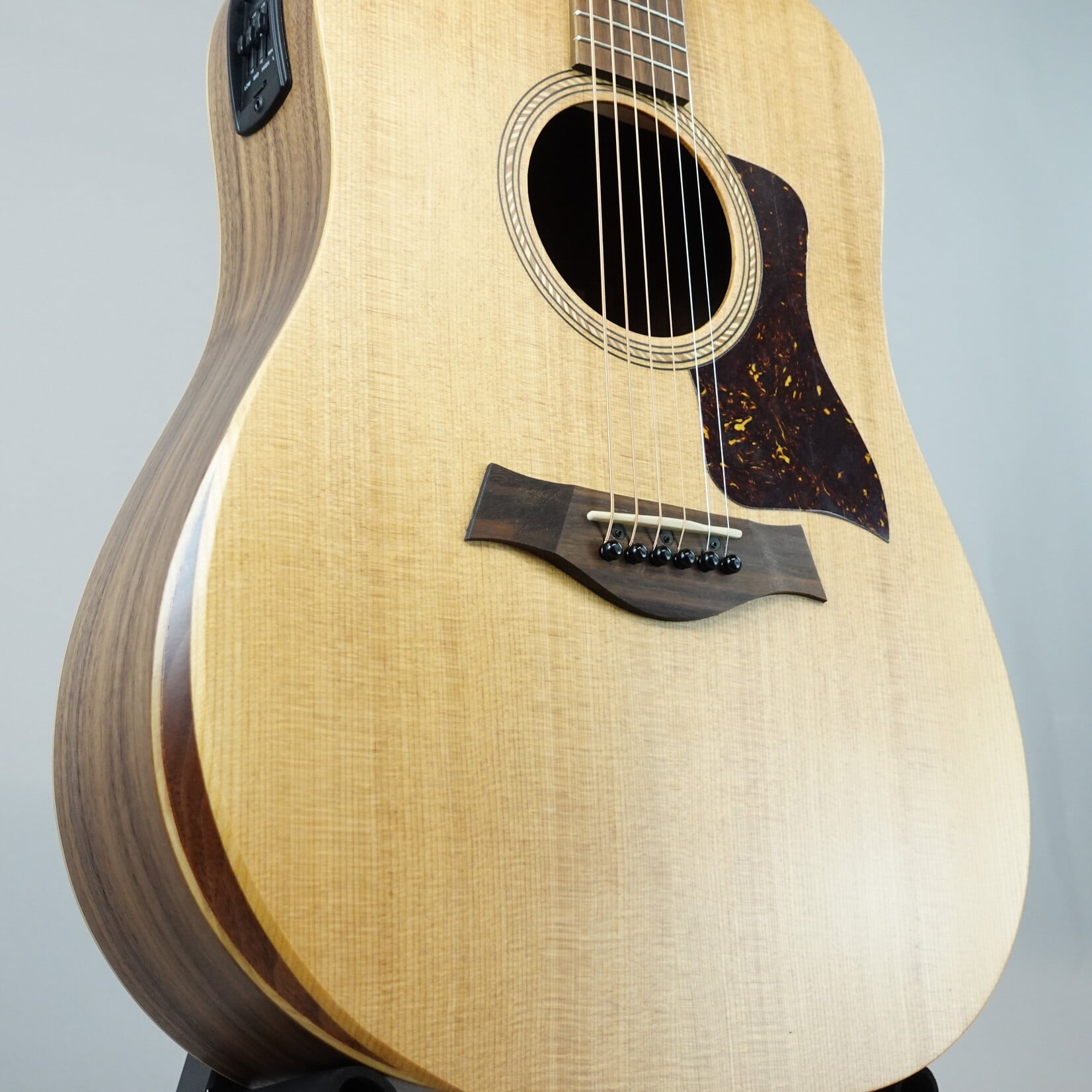 Taylor Academy 10e Acoustic-Electric Guitar W/Gig Bag - (Used)