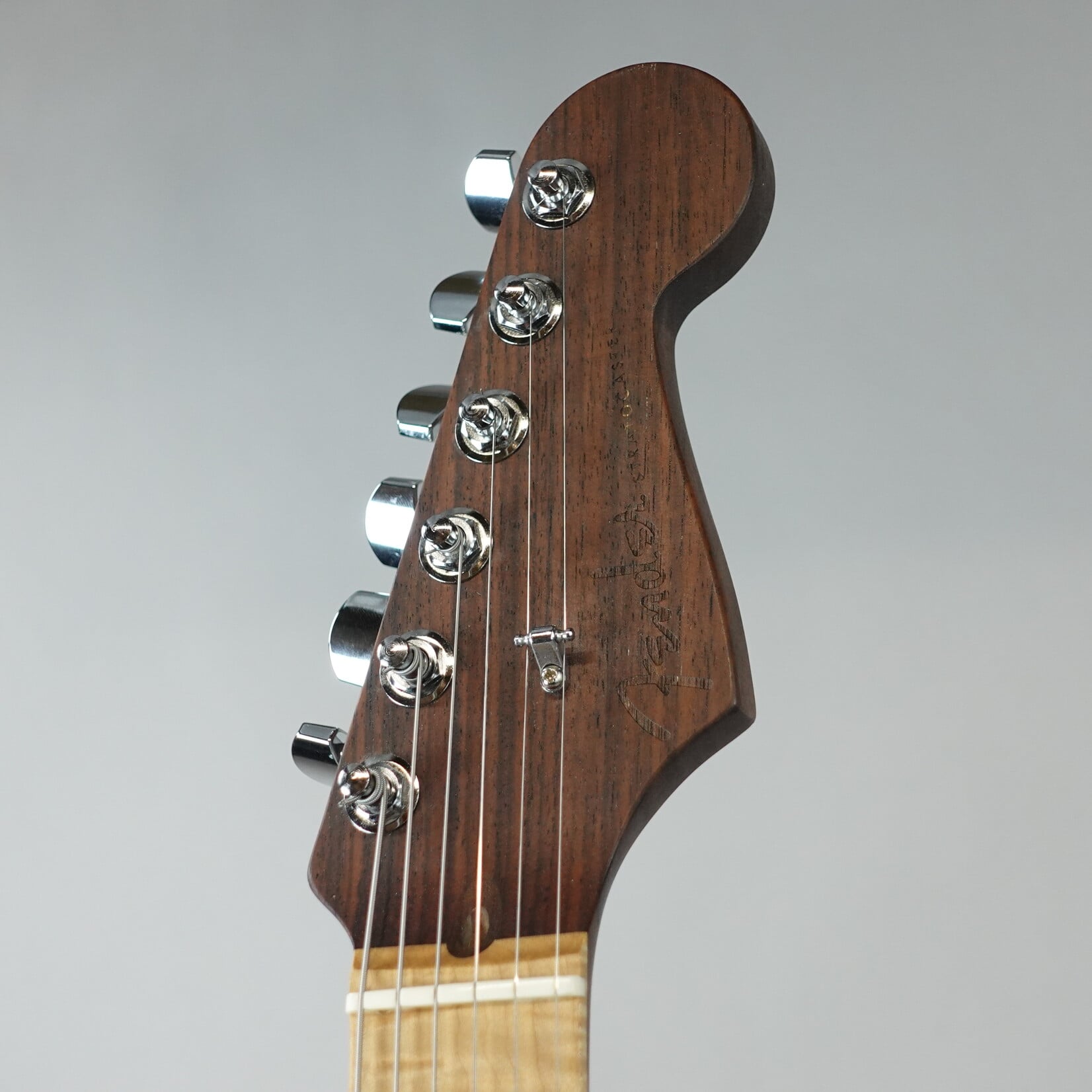 Fender Rarities Flame Maple Top Solid Rosewood Fingerboard W/Case - (Used)